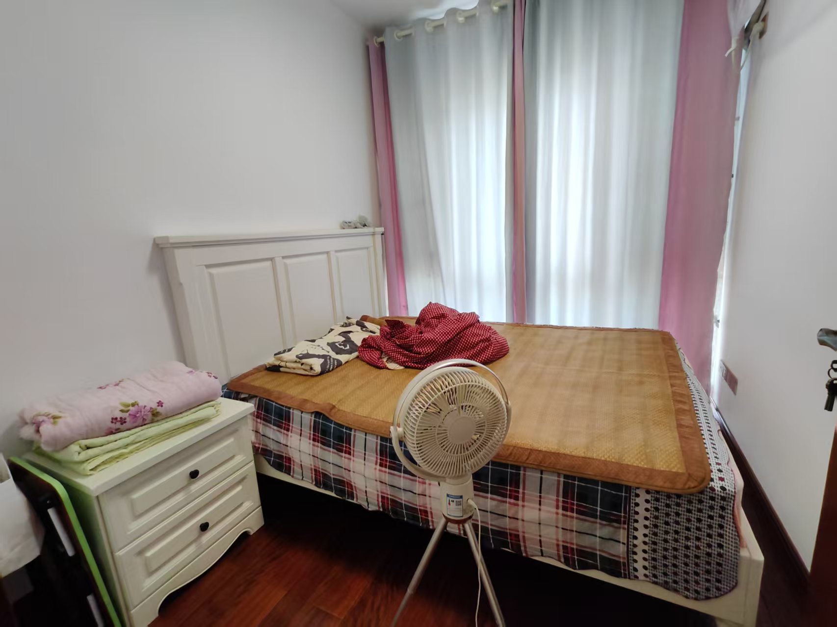 春藤小镇 3室2厅1卫 69.8万 春藤小镇 3室2厅1卫 69.8万室内图