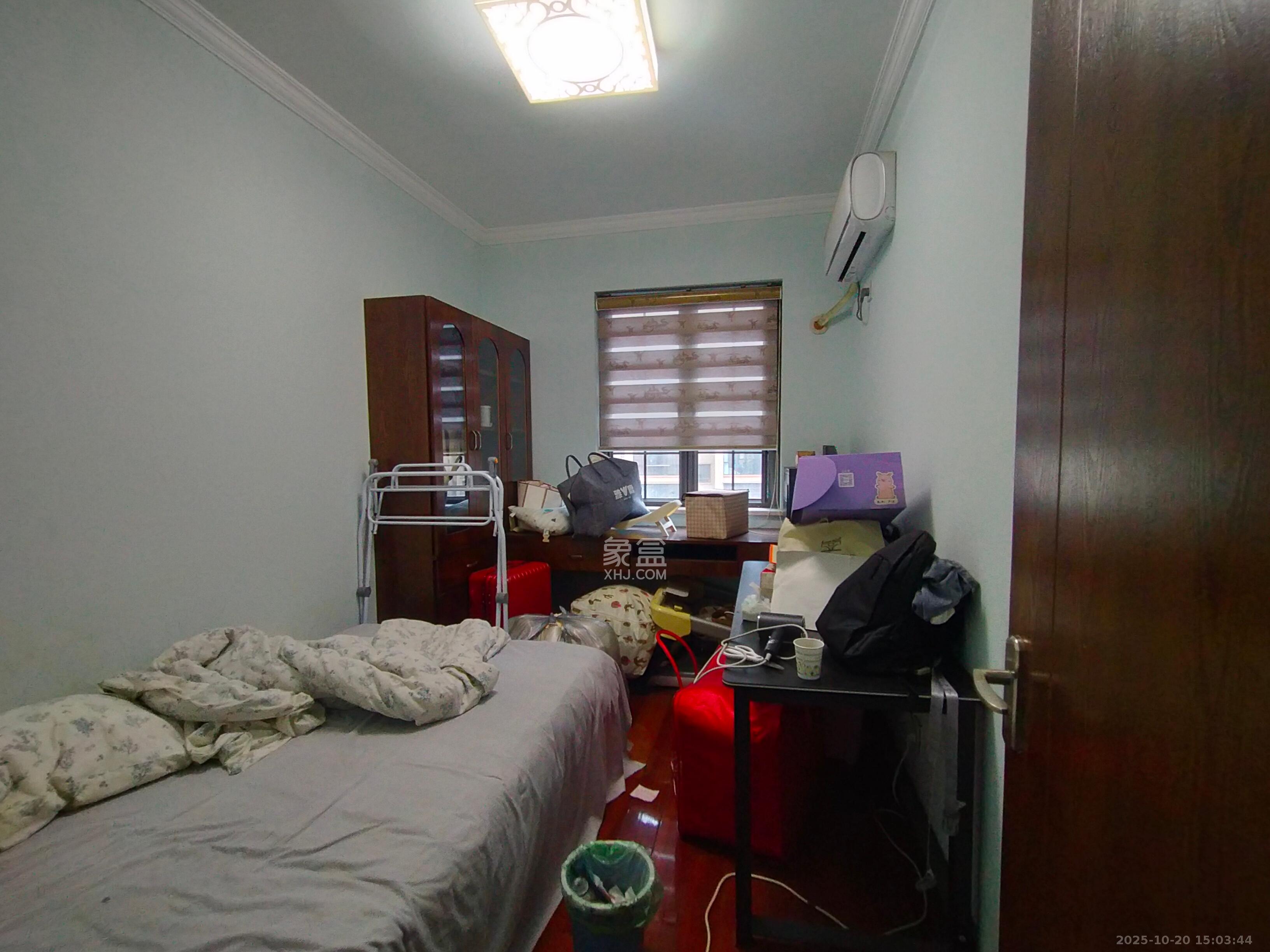 宏聚地中海 3室2厅2卫 2300.0元/月 宏聚地中海 3室2厅2卫 2300.0元/月室内图