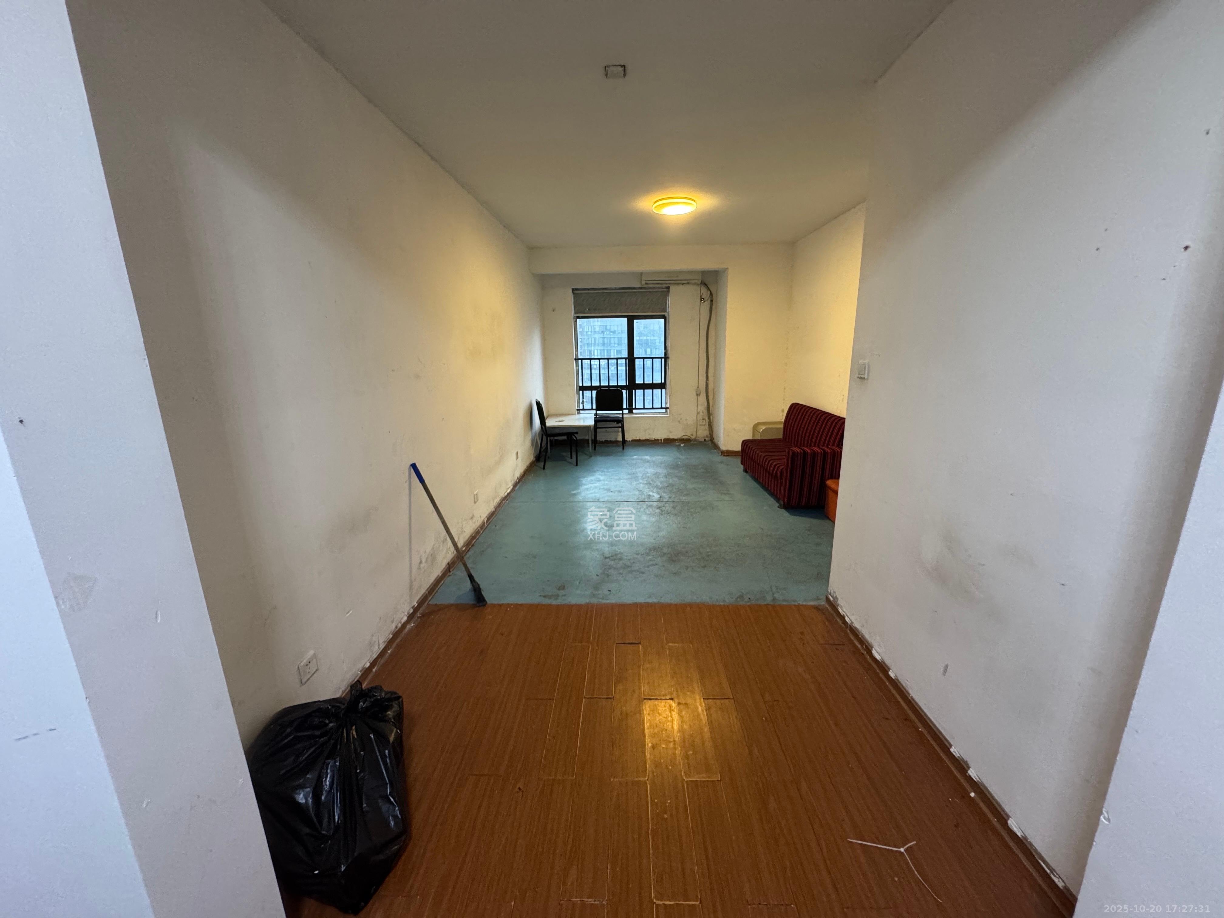 湘域城邦（湘域国际中心）  2室2厅1卫    2500.0元/月室内图