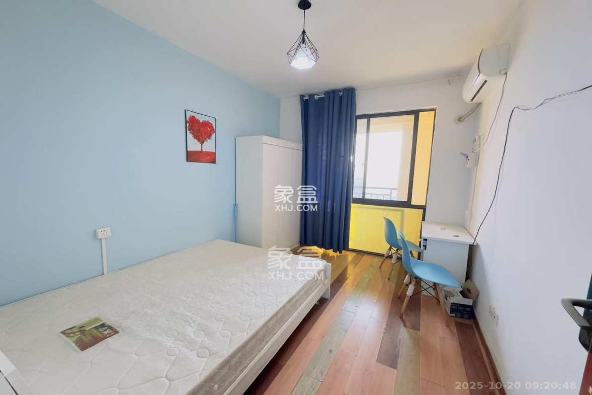 保利麓谷林语F区 4室2厅2卫 2400.0元/月 保利麓谷林语F区 4室2厅2卫 2400.0元/月室内图