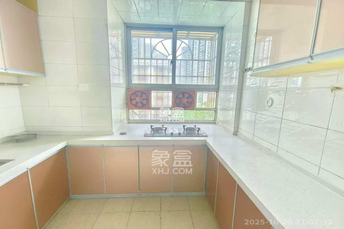 人造板厂宿舍(新河北堤1号)  3室2厅1卫    2100.0元/月 人造板厂宿舍(新河北堤1号)  3室2厅1卫    2100.0元/月室内图