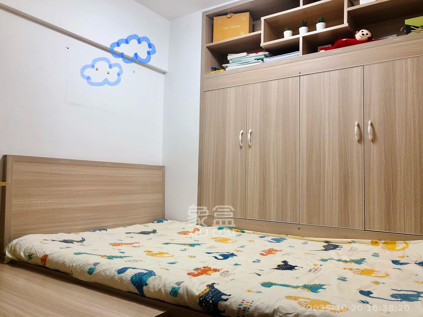 艾美潇湘  1室1厅1卫    1600.0元/月室内图