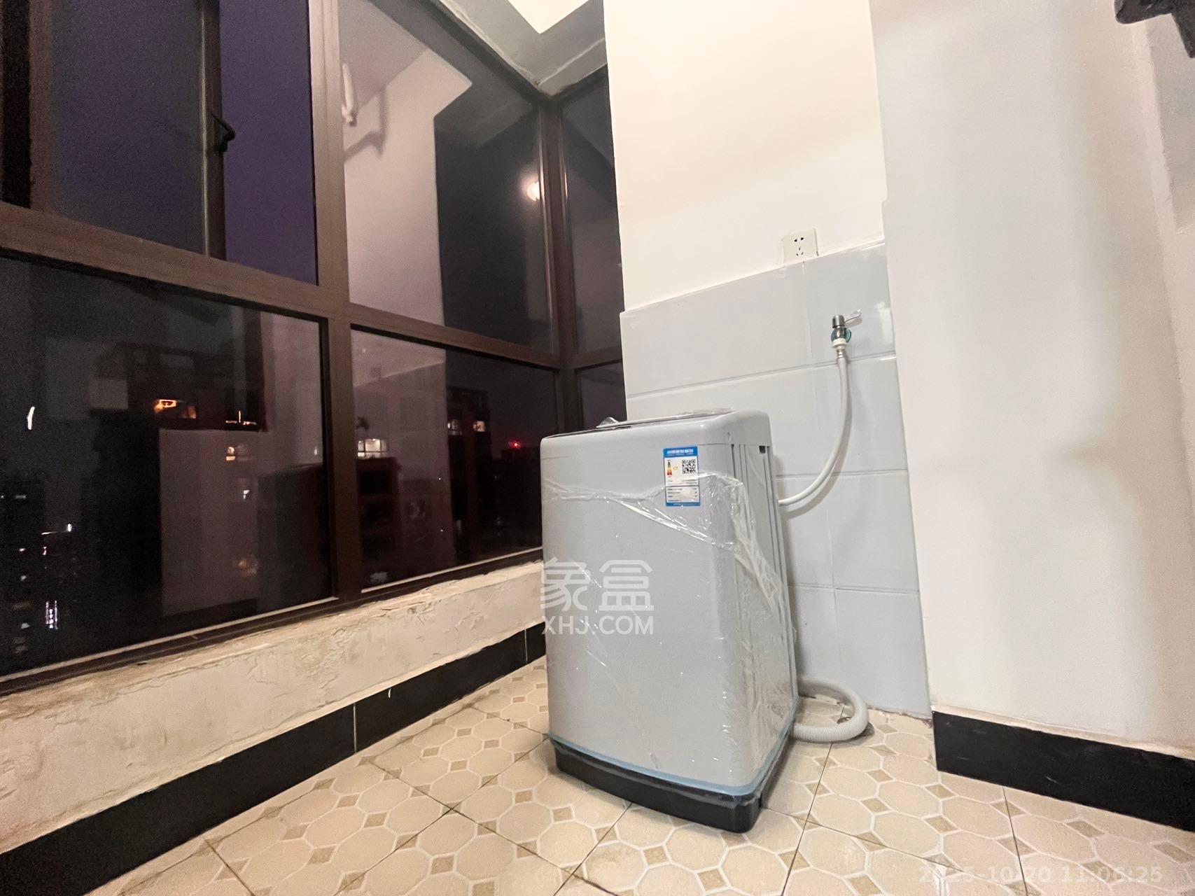 保利西海岸A区  4室2厅2卫    3900.0元/月室内图