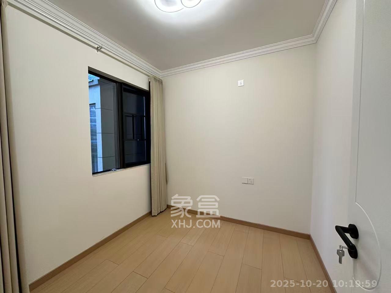 大都汇天悦(保利大都汇三期)  3室2厅2卫    3300.0元/月 大都汇天悦(保利大都汇三期)  3室2厅2卫    3300.0元/月