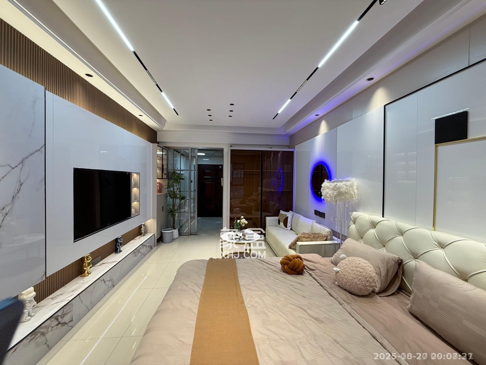 东宸19公馆  1室1厅1卫    2200.0元/月室内图