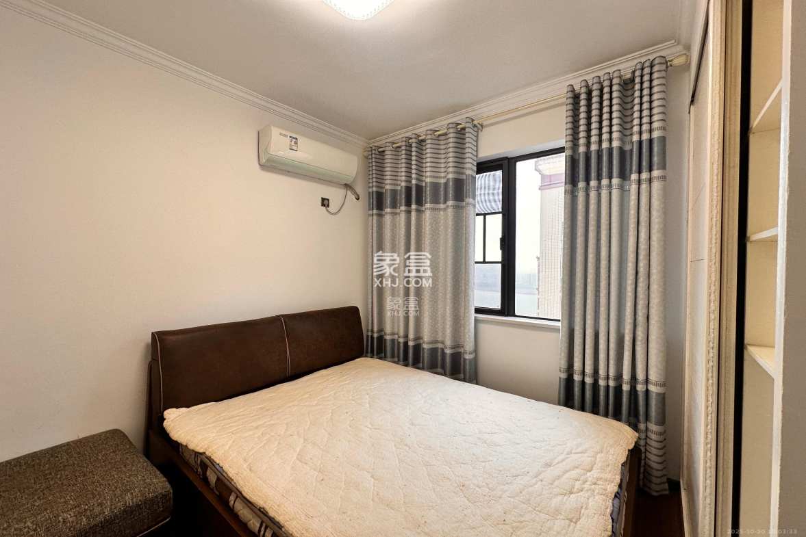 乾城(兴旺乾城) 3室2厅1卫 2800.0元/月 乾城(兴旺乾城) 3室2厅1卫 2800.0元/月室内图