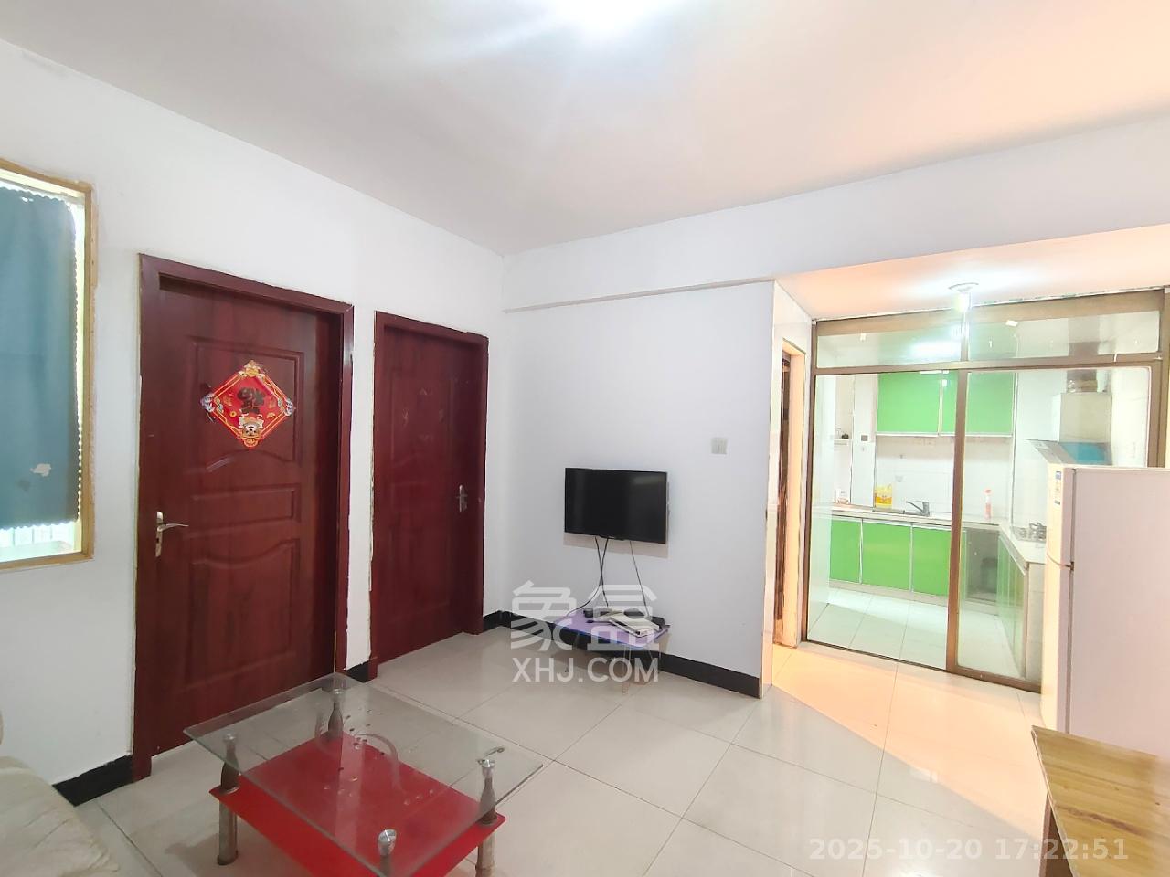 湖韵佳苑  2室1厅1卫    1800.0元/月室内图