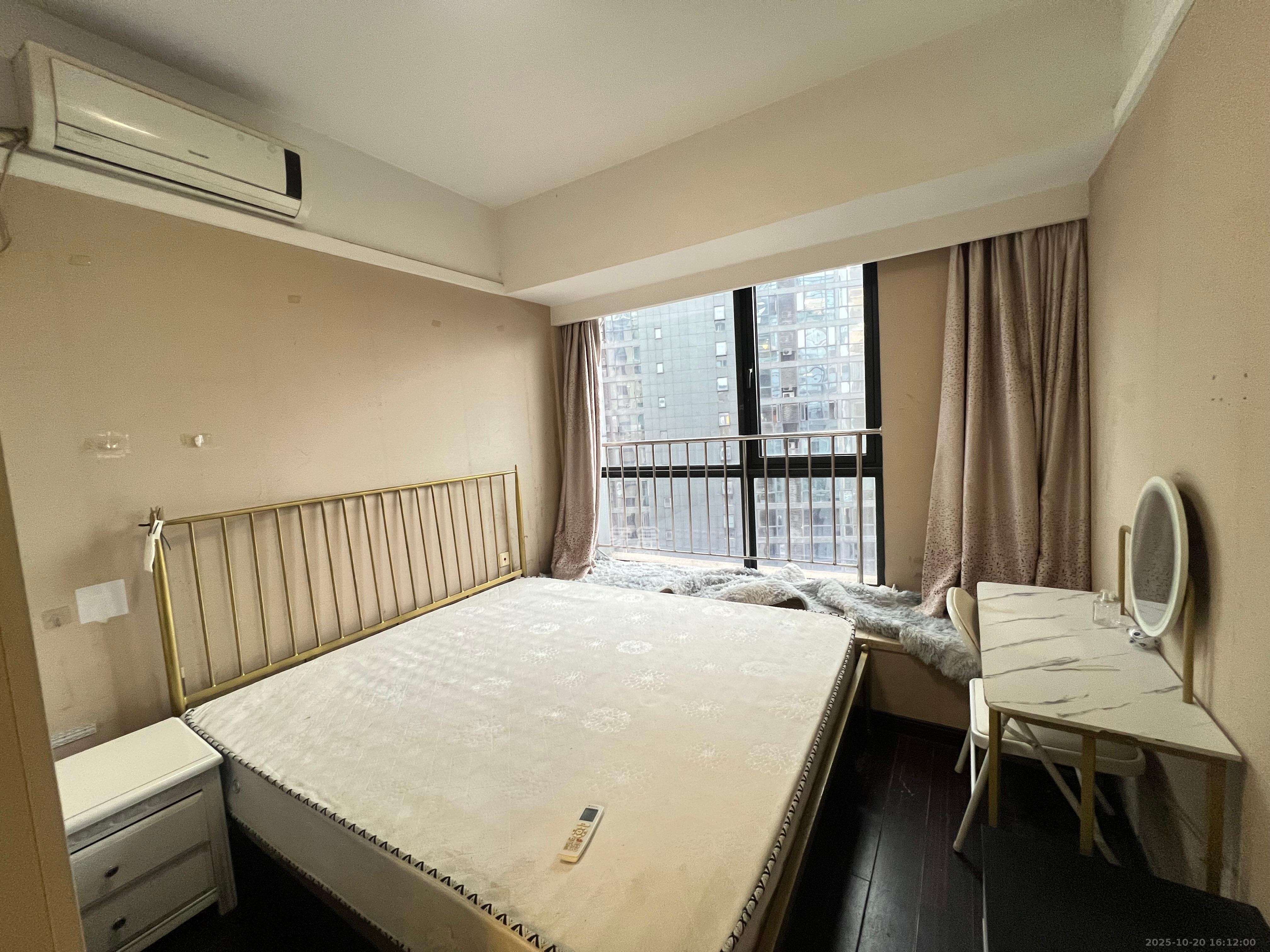 德思勤城市广场(宝格丽公寓) 1室1厅1卫 2000.0元/月 德思勤城市广场(宝格丽公寓) 1室1厅1卫 2000.0元/月室内图