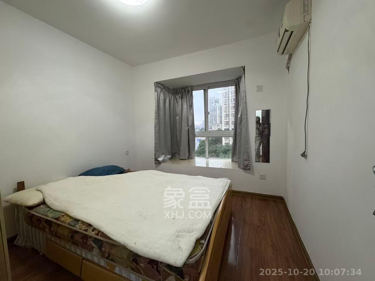 清政园(青政家园)  3室2厅2卫    2100.0元/月 清政园(青政家园)  3室2厅2卫    2100.0元/月室内图