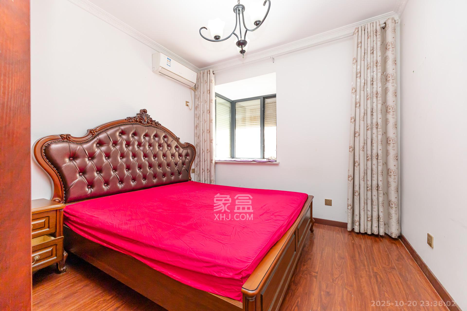 明发国际城  2室2厅1卫    65.8万卧室