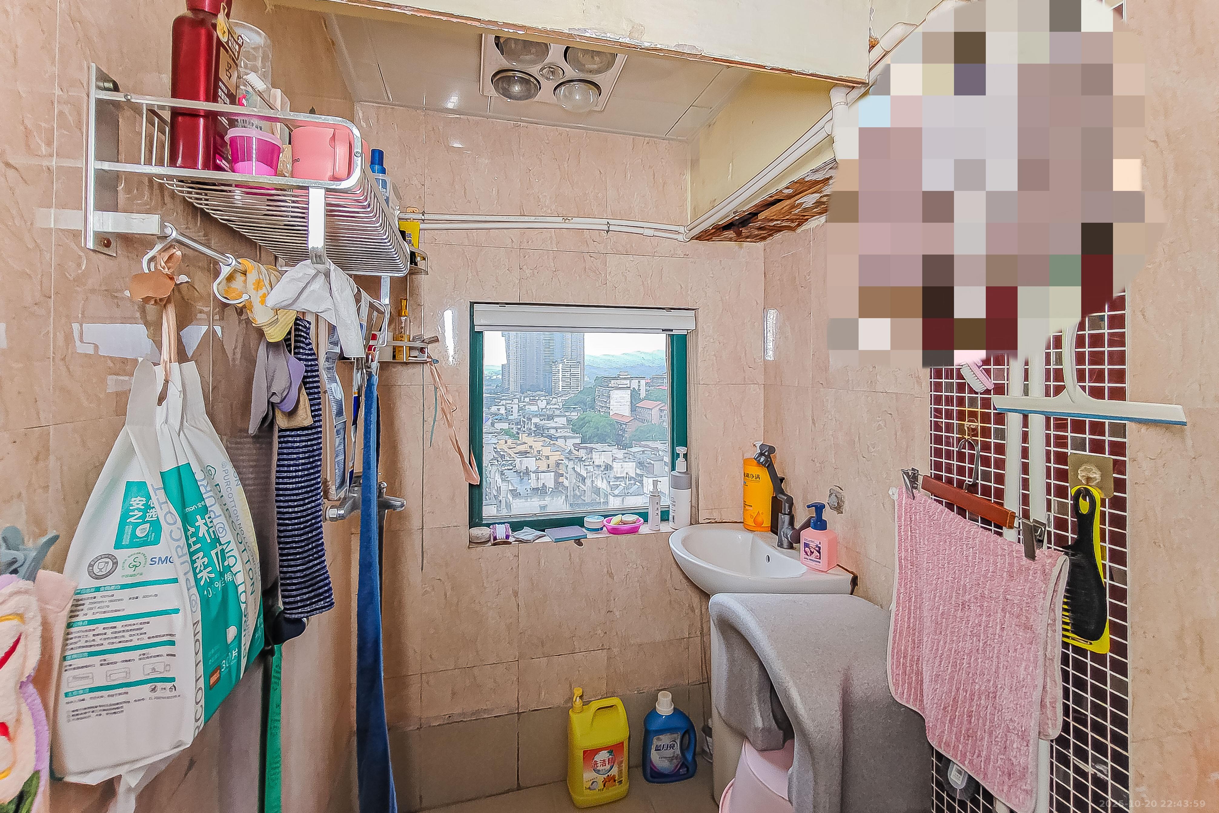 永宏佳园 2室1厅1卫 61.8万 永宏佳园 2室1厅1卫 61.8万卫生间