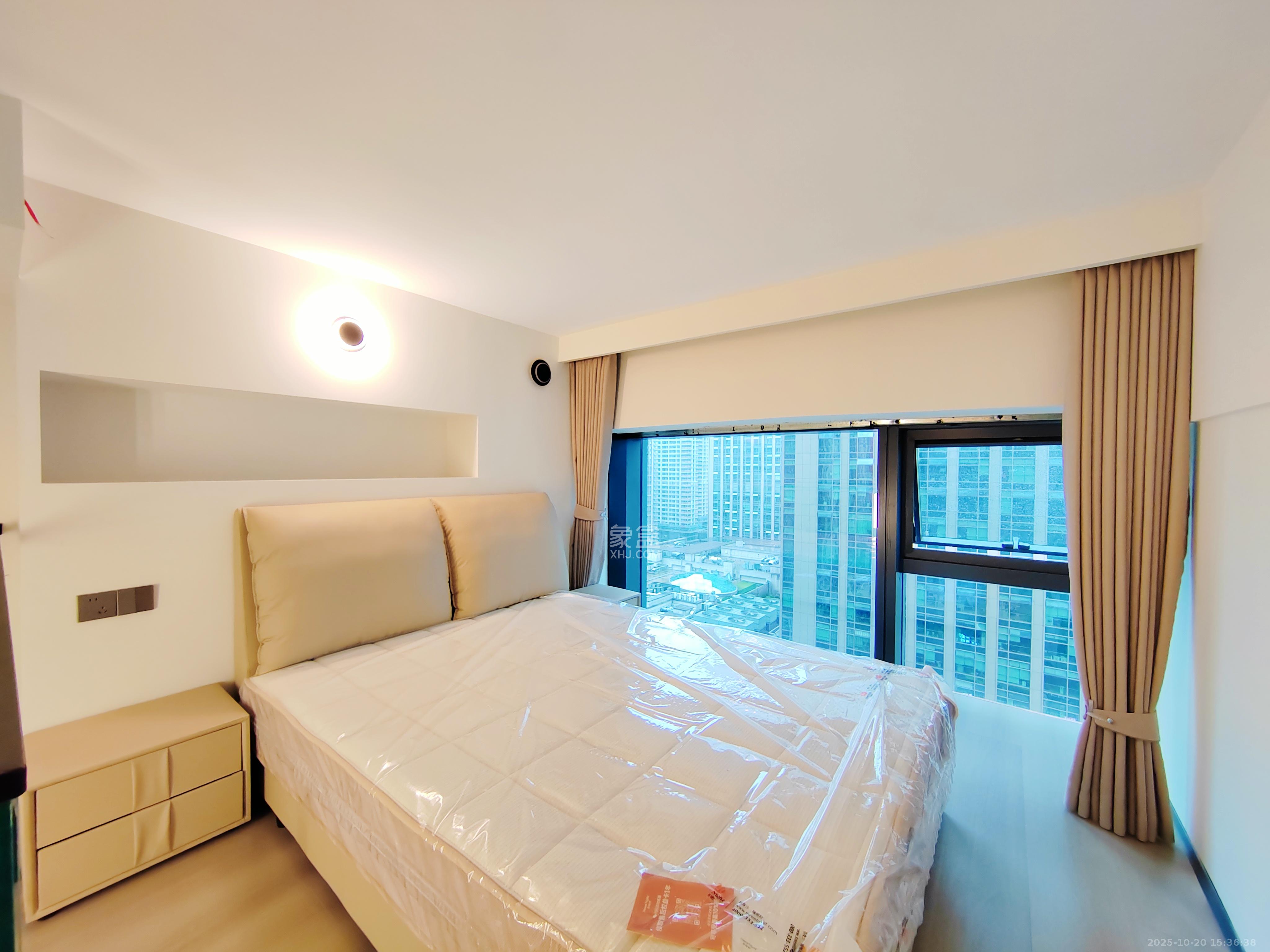 卓越中寰  2室1厅1卫    2800.0元/月室内图