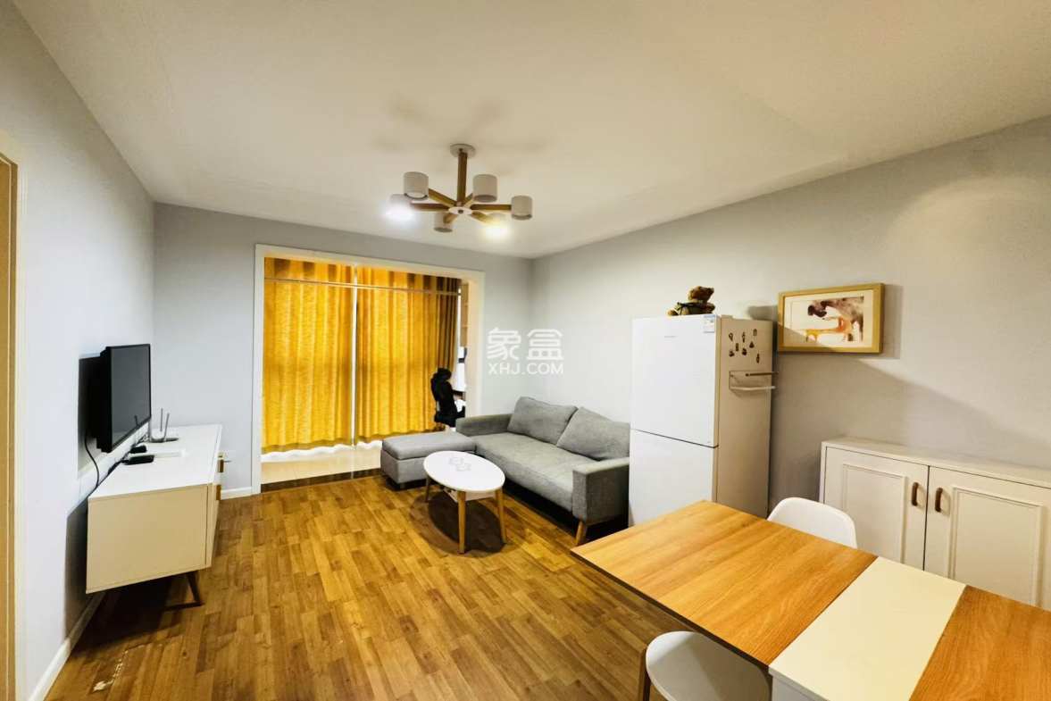 梓山湖领御  1室1厅1卫    32.8万 梓山湖领御  1室1厅1卫    32.8万室内图