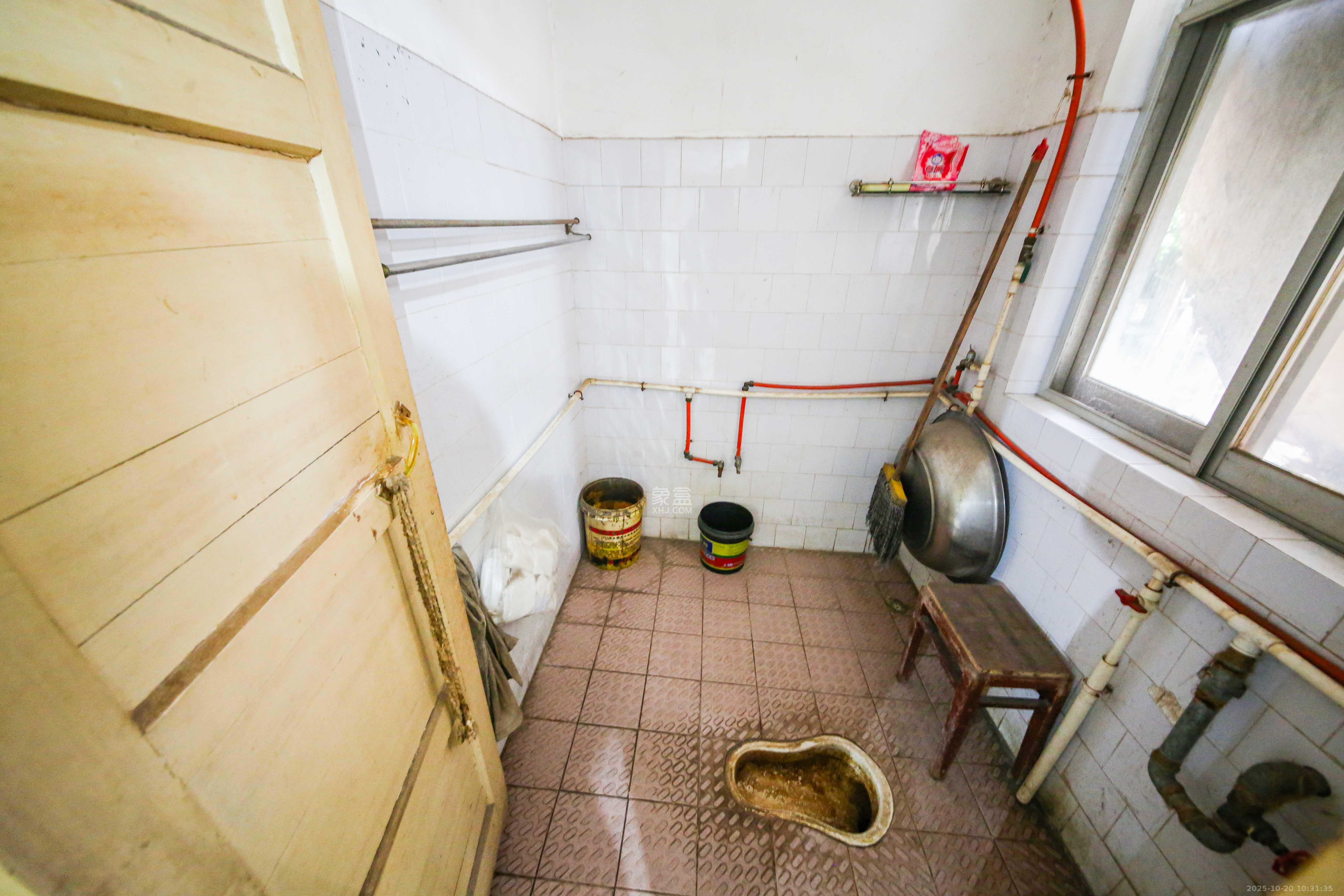 铸造厂宿舍  2室2厅1卫    55.0万卫生间