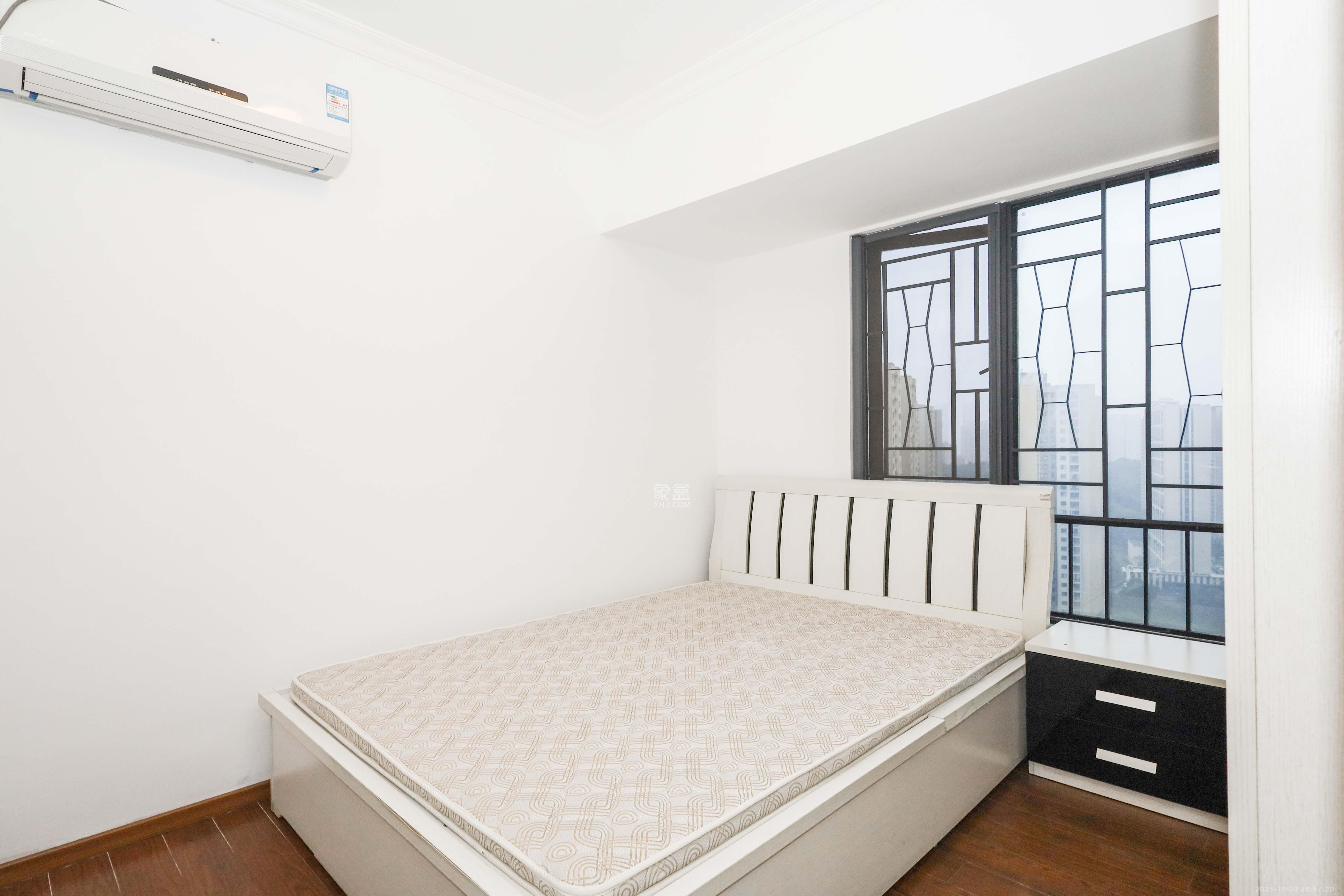 万科城市花园  3室2厅2卫    90.0万 万科城市花园  3室2厅2卫    90.0万卧室