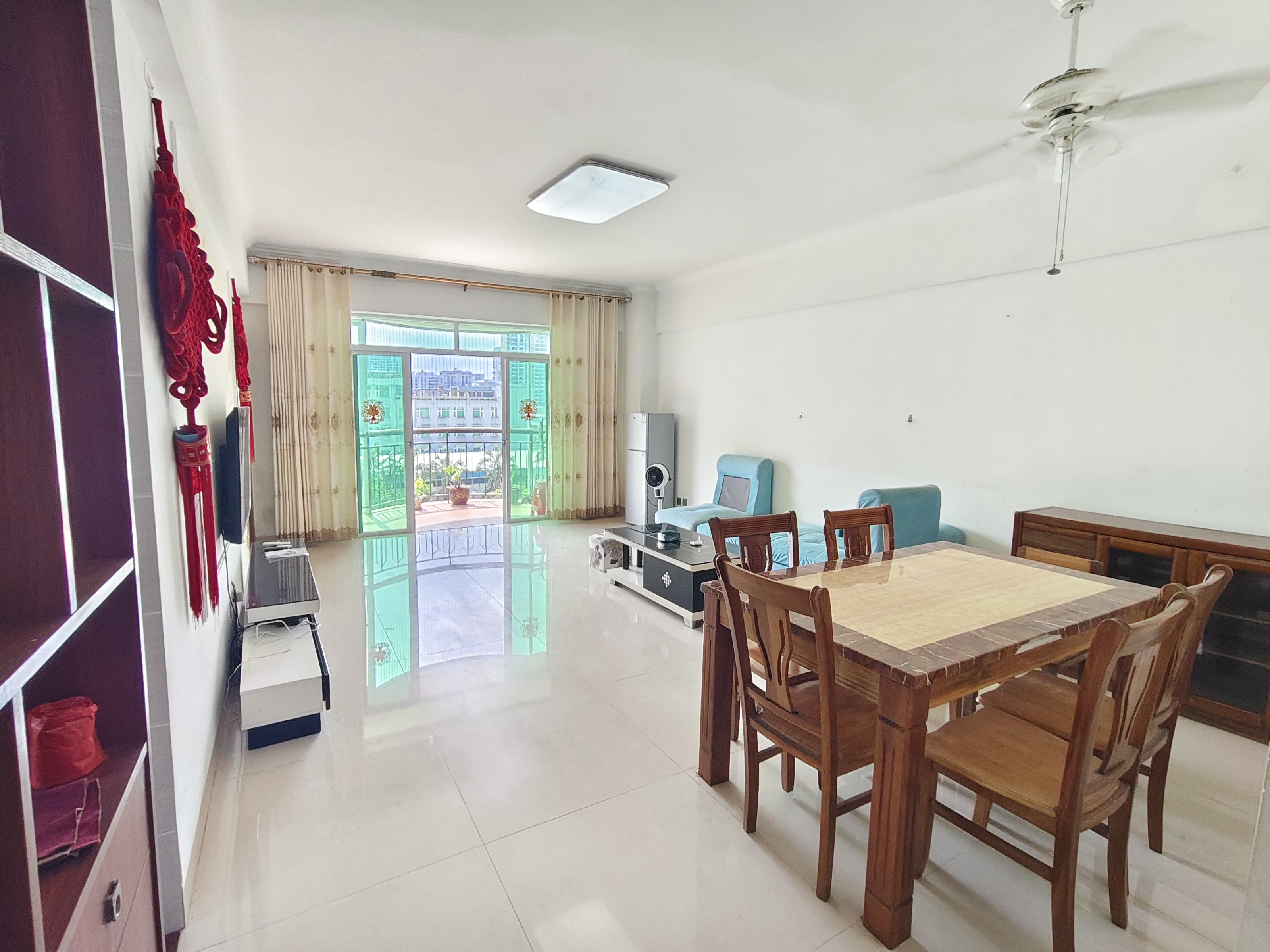 宝驹花园 2室2厅1卫 2200.0元/月 宝驹花园 2室2厅1卫 2200.0元/月室内图