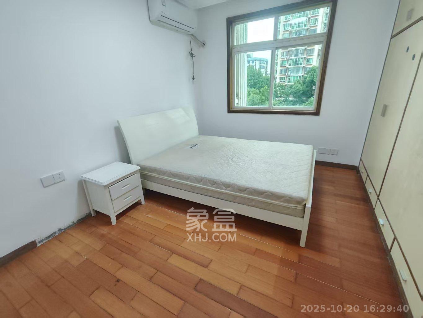 名都花园  3室2厅2卫    3000.0元/月 名都花园  3室2厅2卫    3000.0元/月室内图