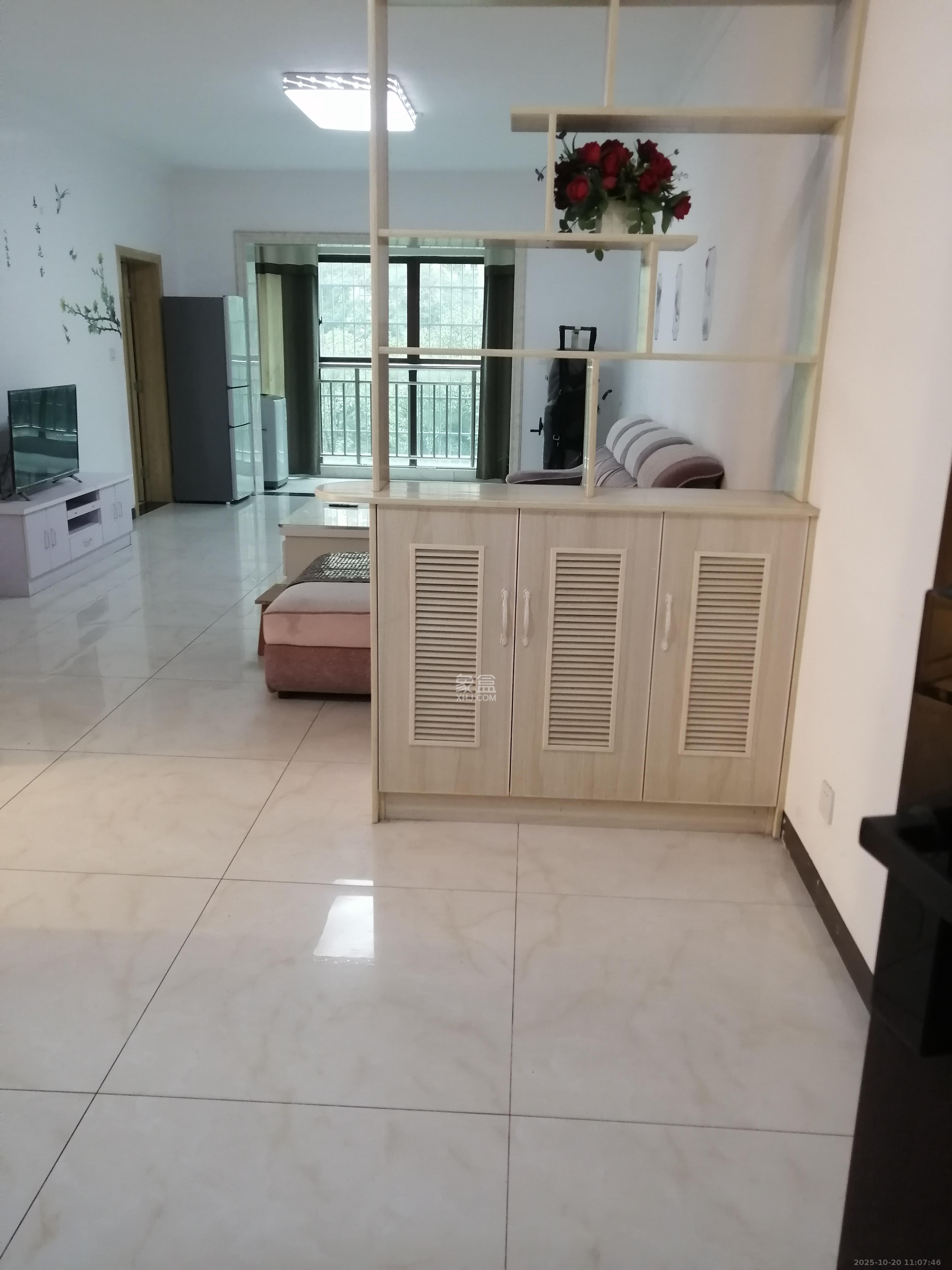 鄱阳佳郡  1室0厅0卫    1800.0元/月室内图