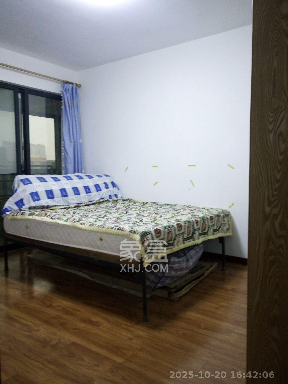 长房时代城 3室2厅1卫 2000.0元/月 长房时代城 3室2厅1卫 2000.0元/月室内图