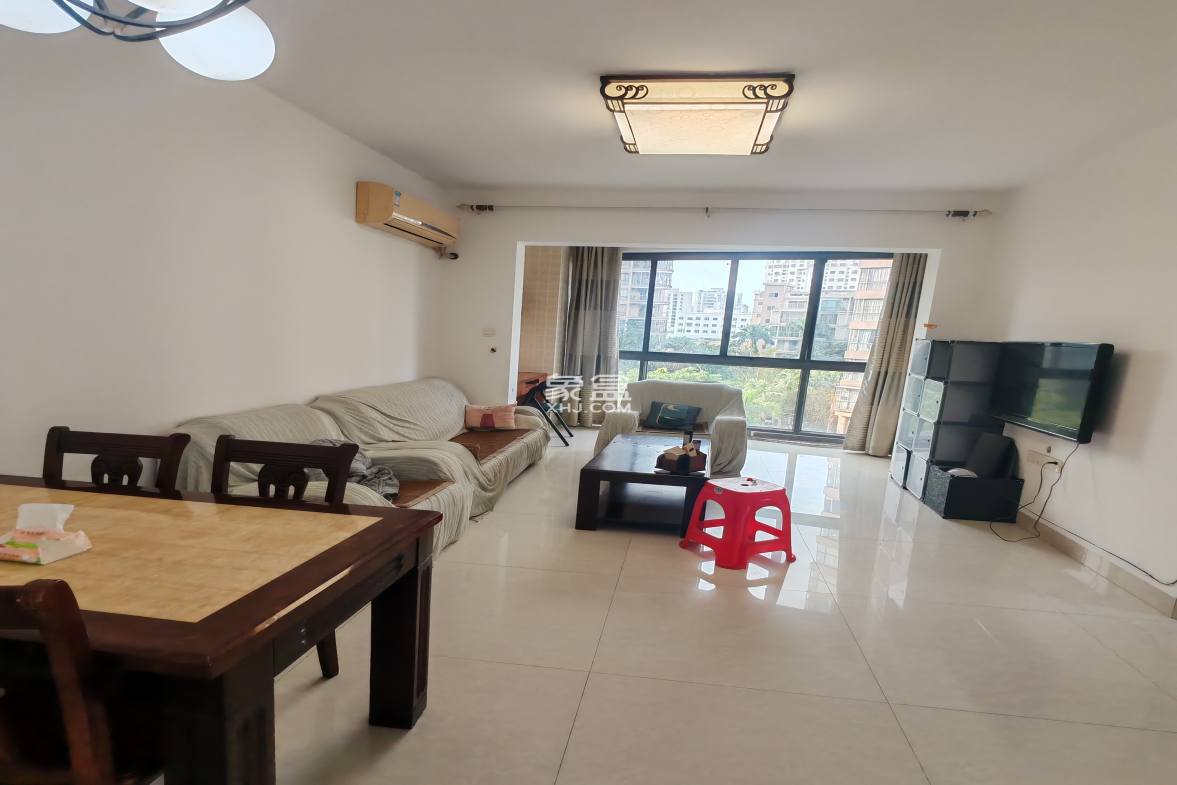 禧福新城 1室2厅1卫 2200.0元/月 禧福新城 1室2厅1卫 2200.0元/月室内图