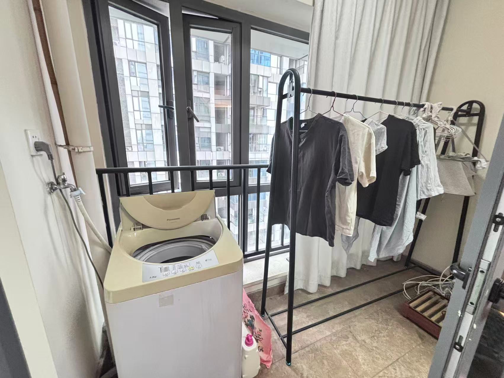 大汉希尔顿 2室2厅1卫 48.0万 大汉希尔顿 2室2厅1卫 48.0万室内图