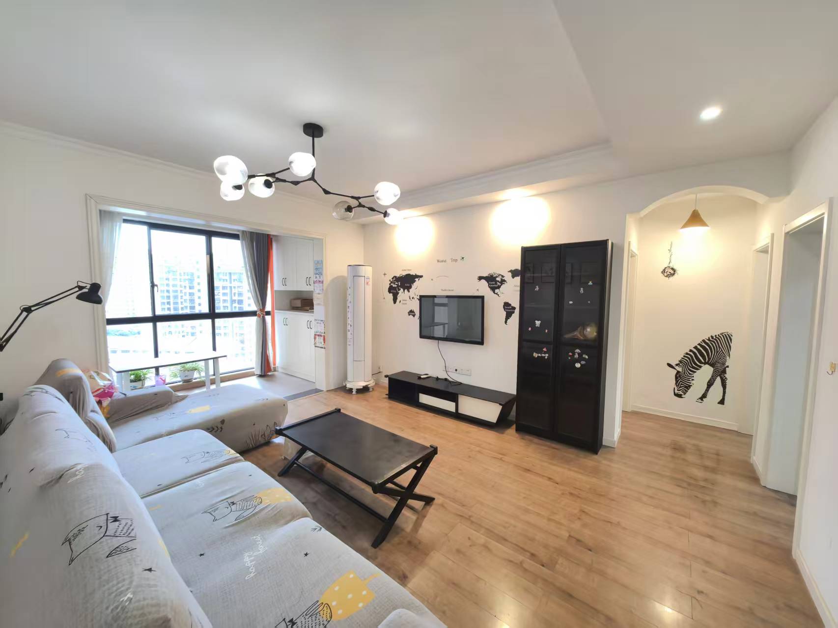 御景龙湾 3室2厅2卫 57.0万 御景龙湾 3室2厅2卫 57.0万室内图