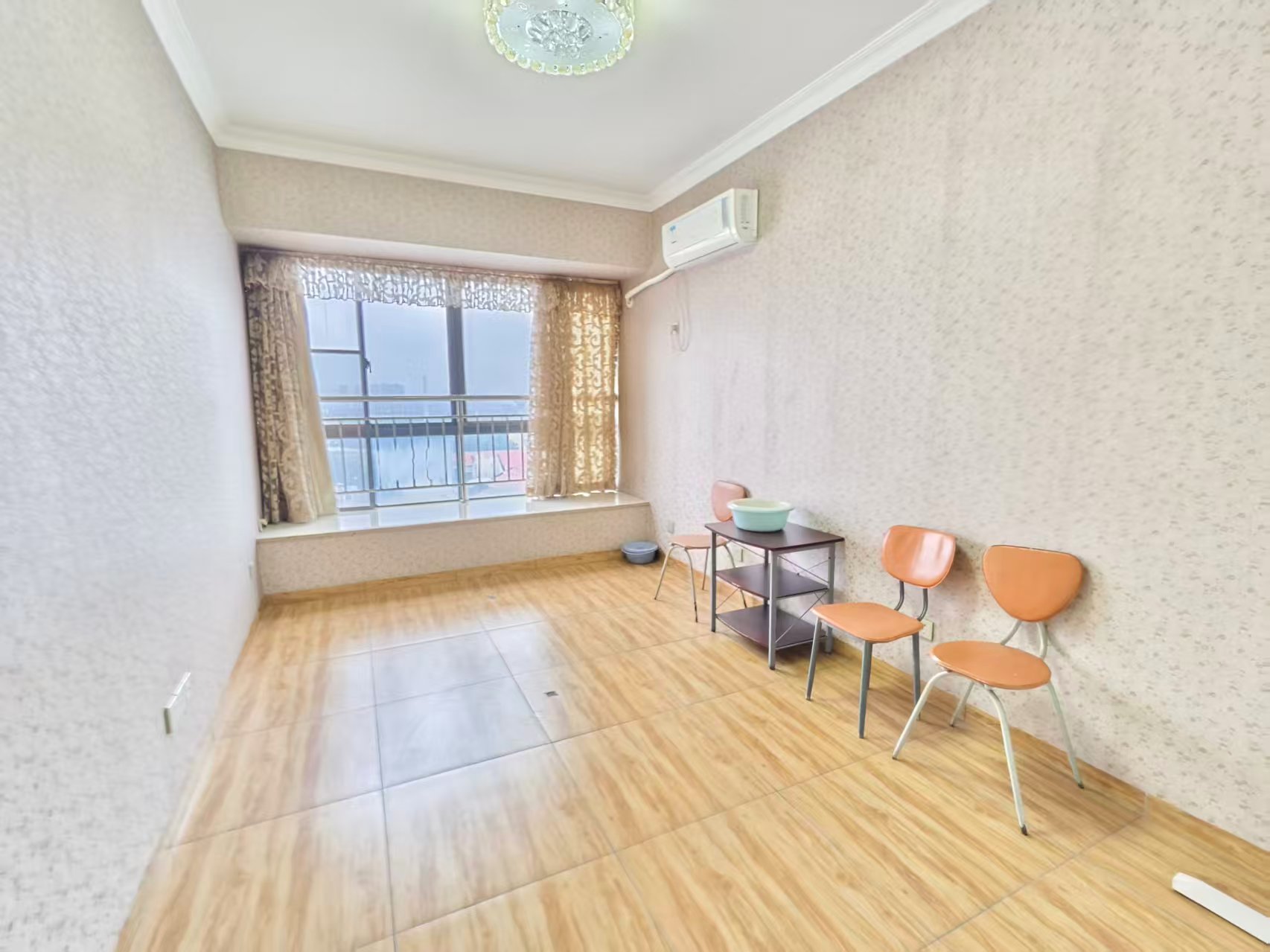 汇通国际 3室2厅2卫 42.8万 汇通国际 3室2厅2卫 42.8万室内图