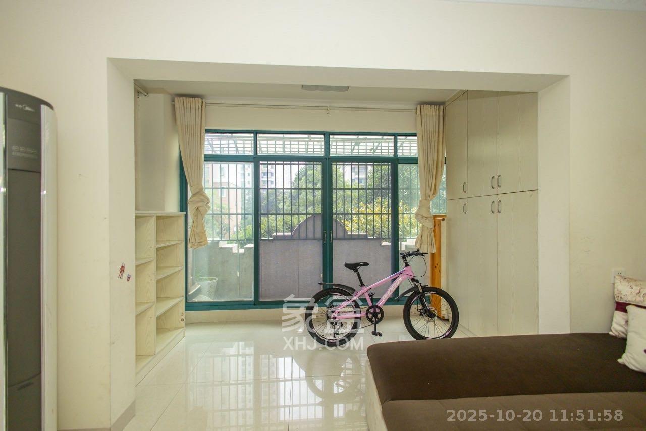 蝴蝶谷  2室2厅1卫    1600.0元/月室内图