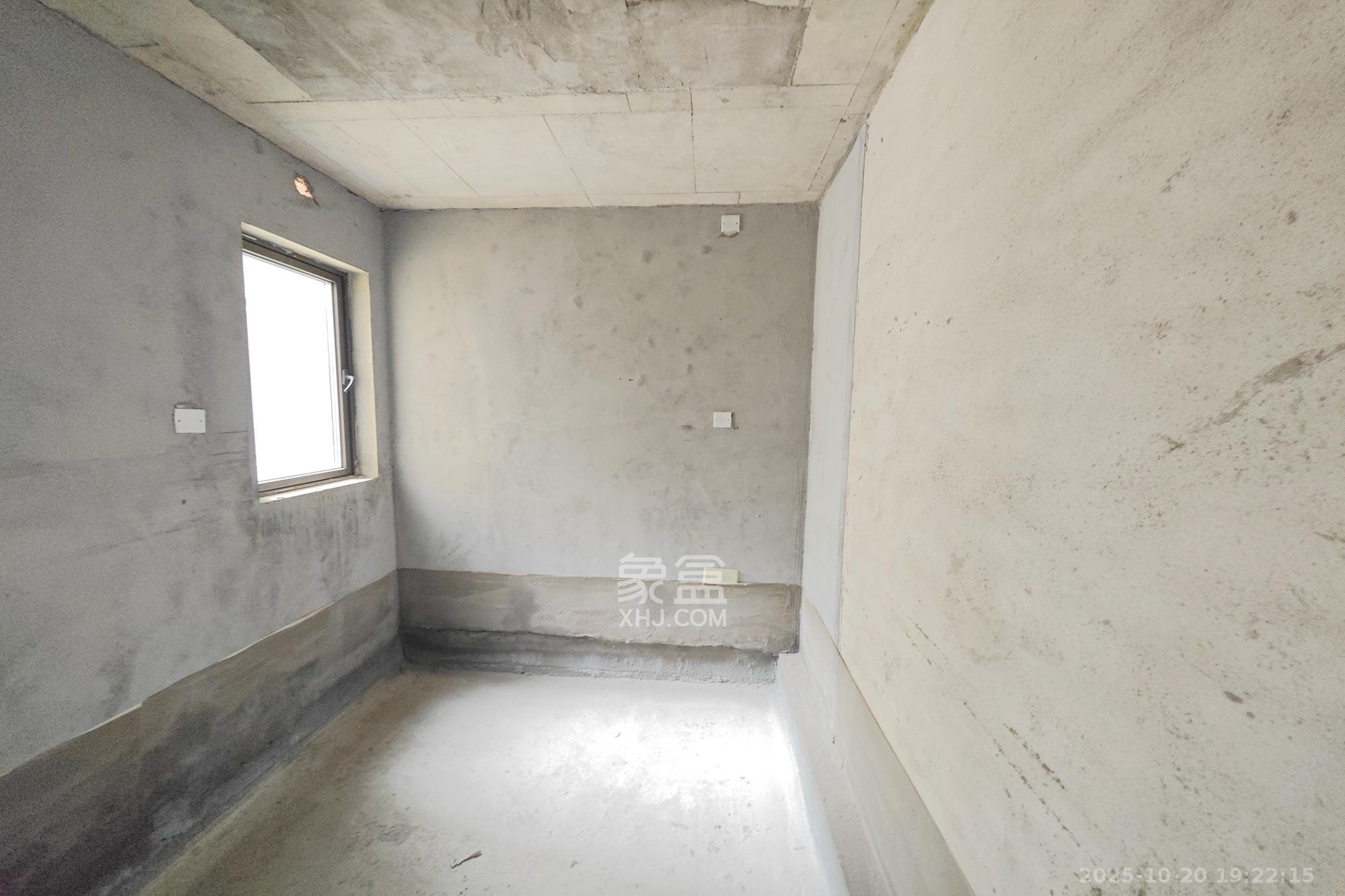 大都汇天悦(保利大都汇三期) 4室2厅2卫 160.0万 大都汇天悦(保利大都汇三期) 4室2厅2卫 160.0万其他