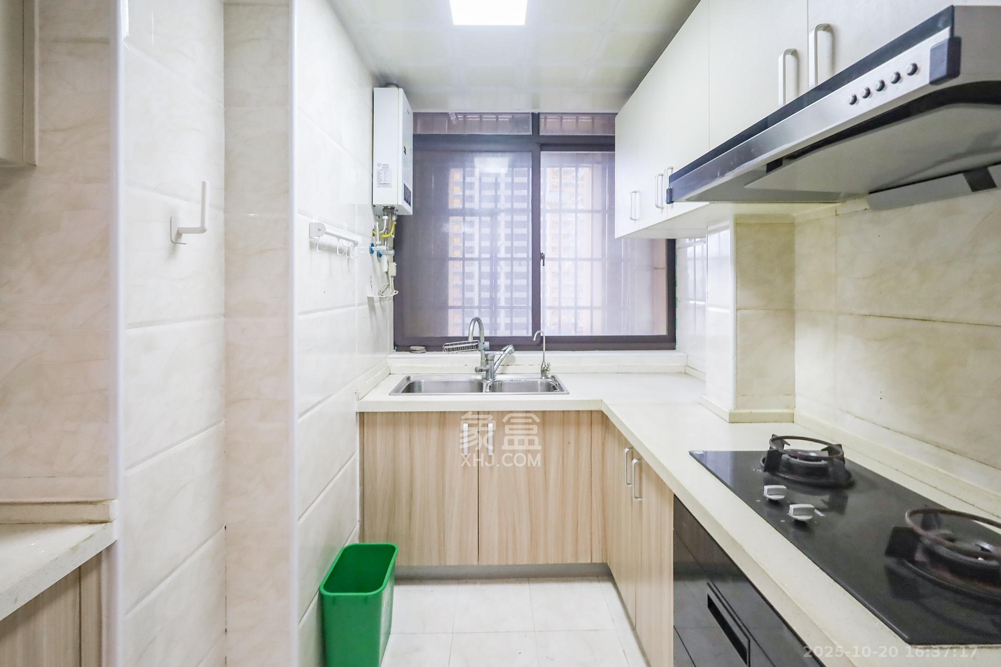 协信星澜汇 3室2厅2卫 139.0万 协信星澜汇 3室2厅2卫 139.0万厨房