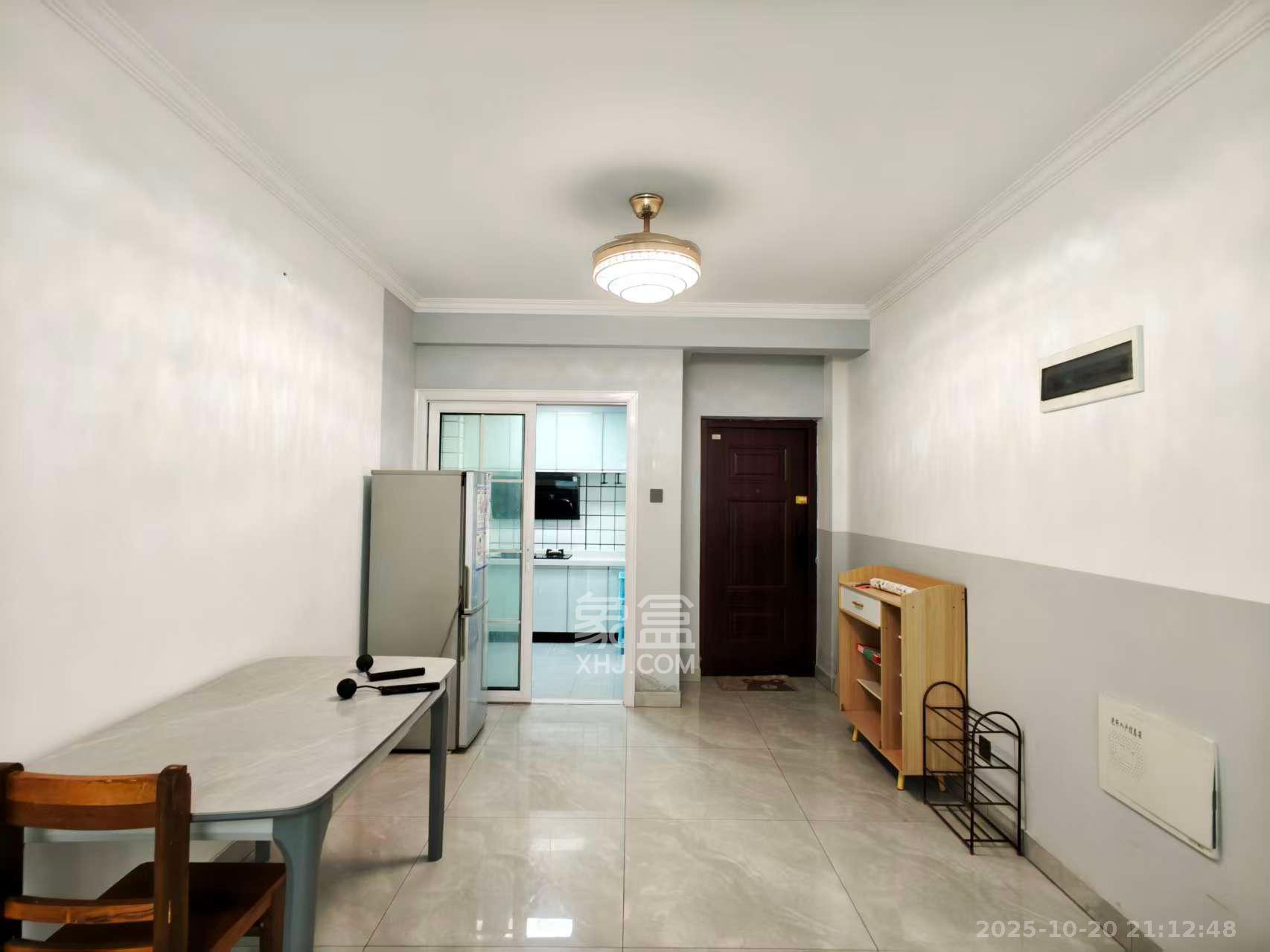 中城苑  3室1厅1卫    2700.0元/月室内图