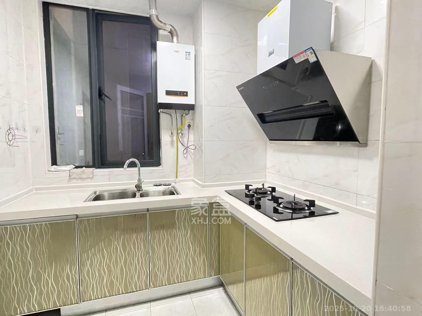 爵世名邸东湖(东湖壹号企业总部基地) 3室2厅1卫 2300.0元/月 爵世名邸东湖(东湖壹号企业总部基地) 3室2厅1卫 2300.0元/月室内图