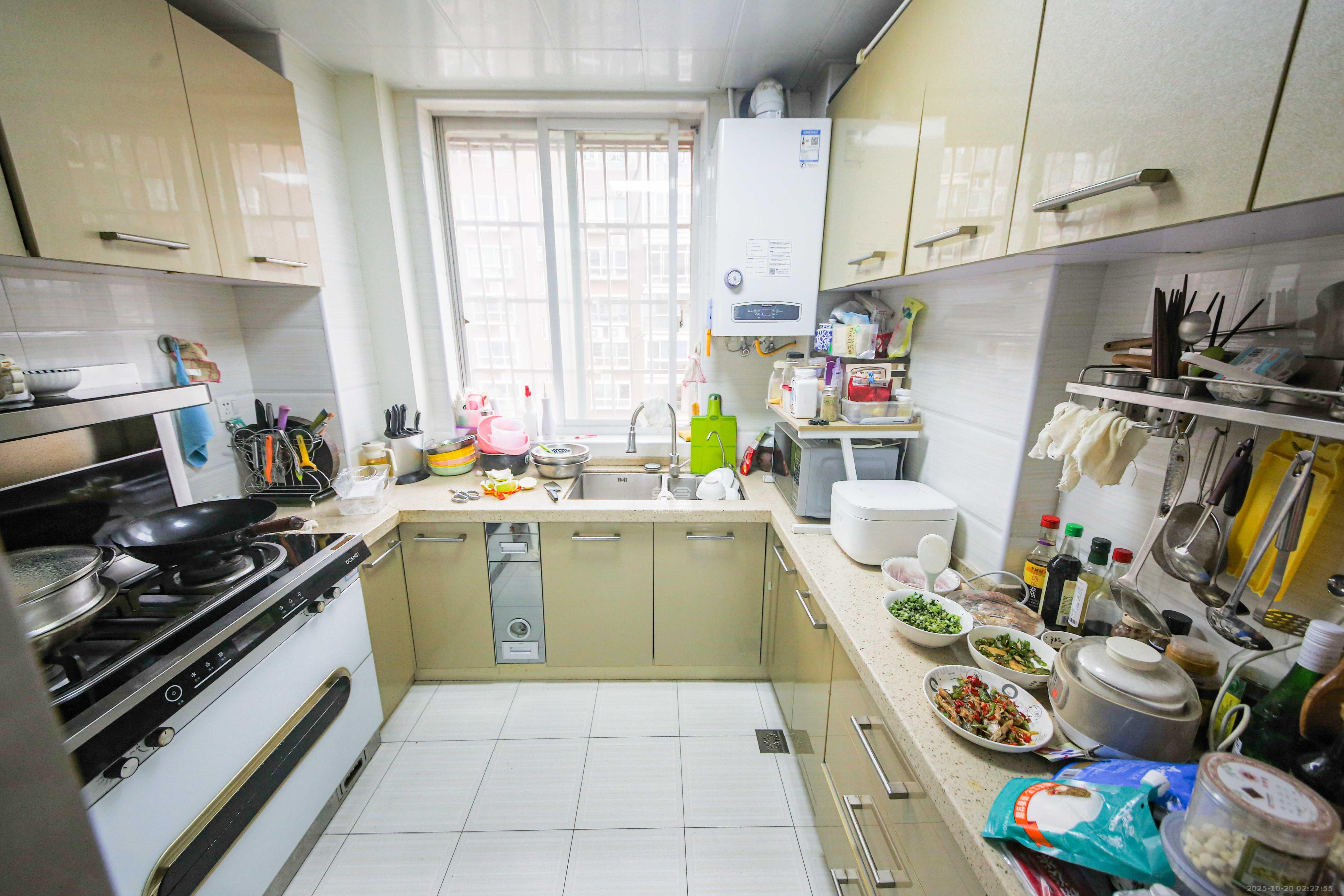 升远君尚嘉筑  4室2厅1卫    138.0万厨房