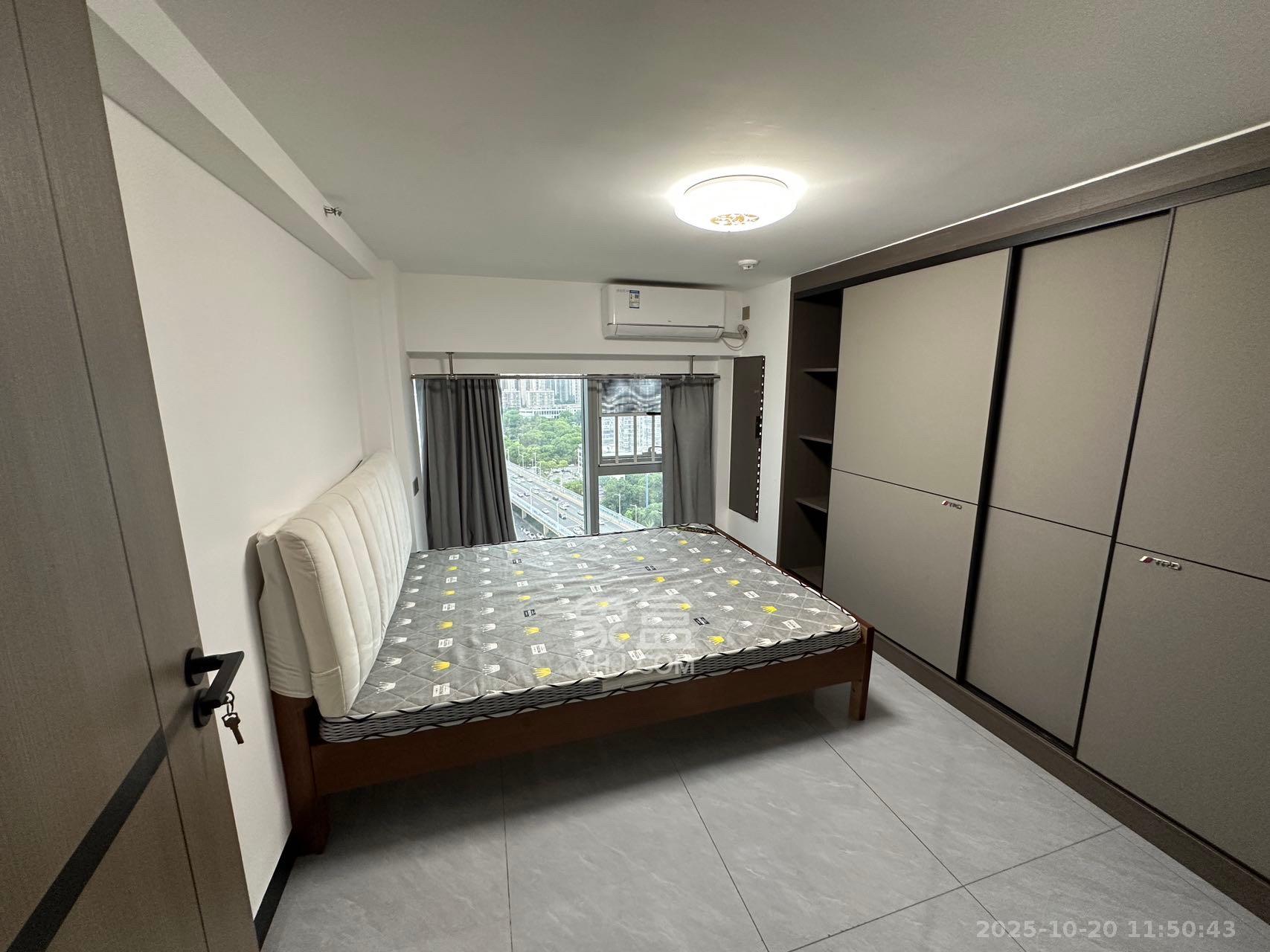 卓越伊景寓  2室1厅1卫    2200.0元/月室内图