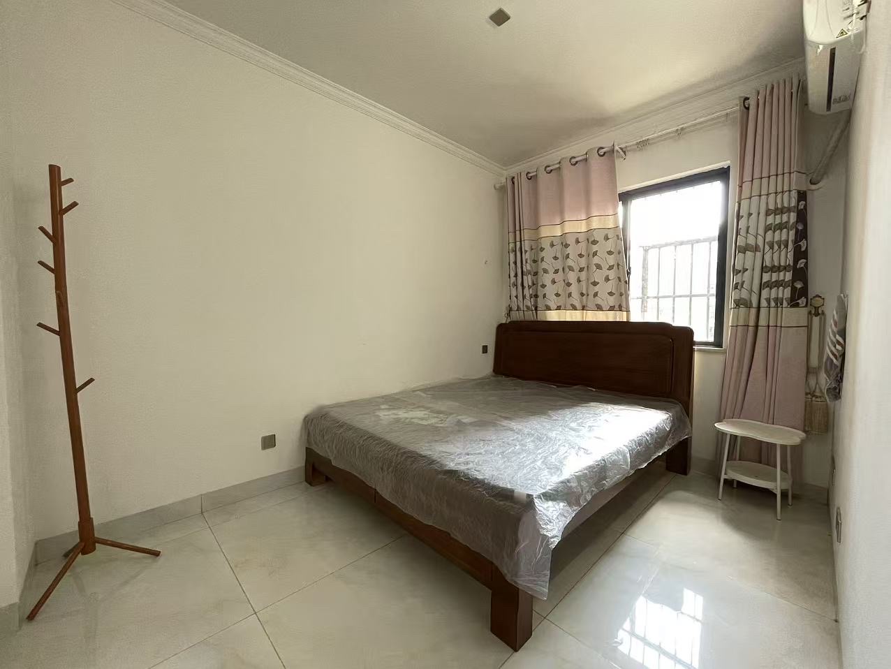 枫林雅郡  2室2厅1卫    2600.0元/月室内图