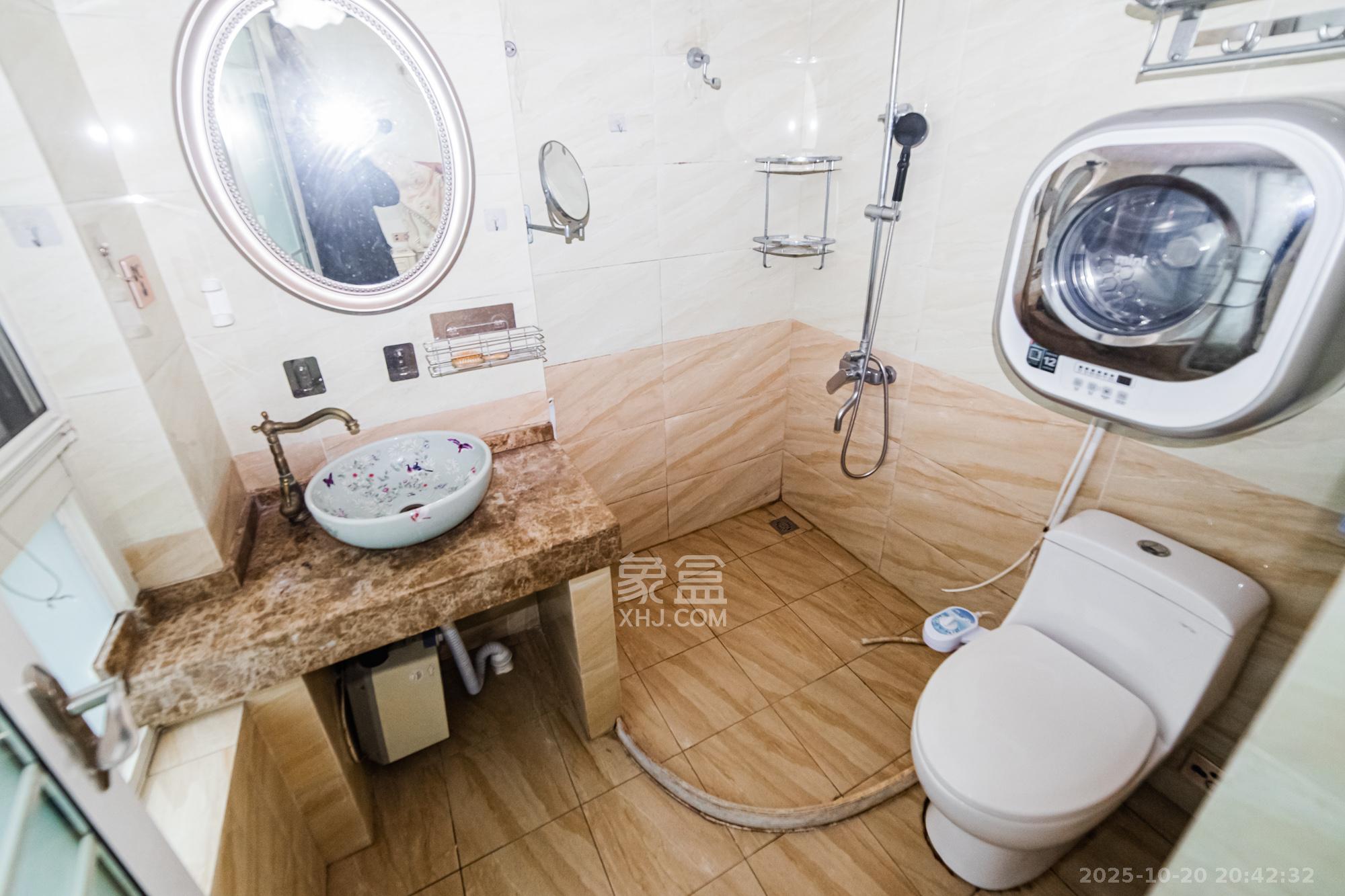 北辰三角洲D2区  4室2厅2卫    185.0万 北辰三角洲D2区  4室2厅2卫    185.0万卫生间