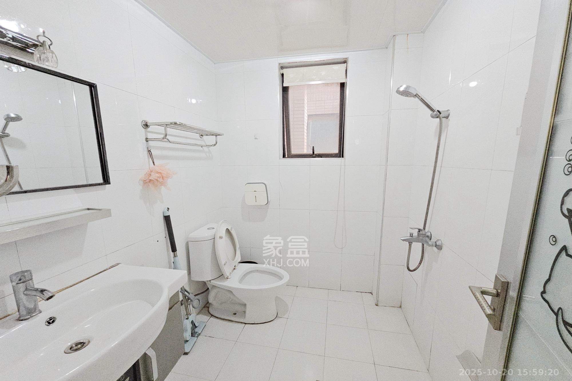 星城映象  2室2厅1卫    2200.0元/月 星城映象  2室2厅1卫    2200.0元/月室内图