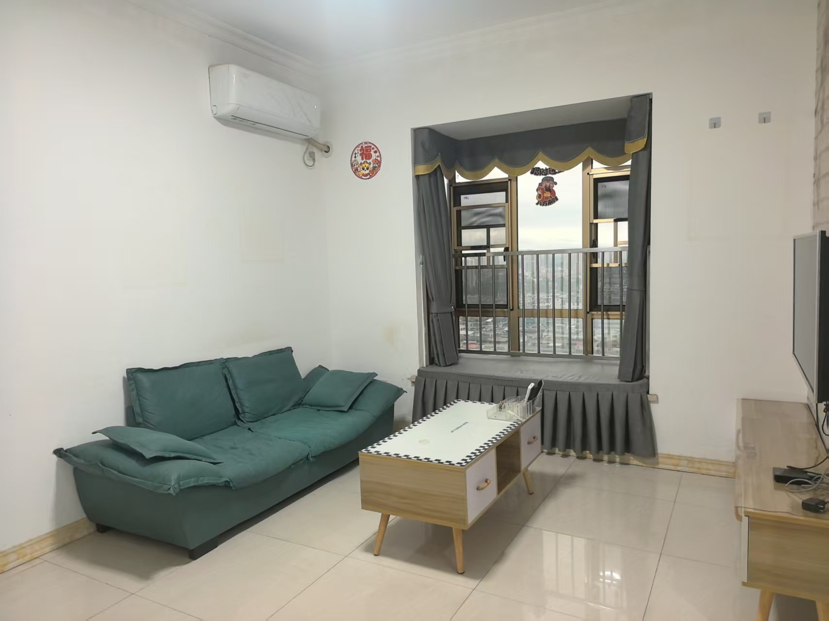 旺角星辰  1室1厅1卫    1500.0元/月