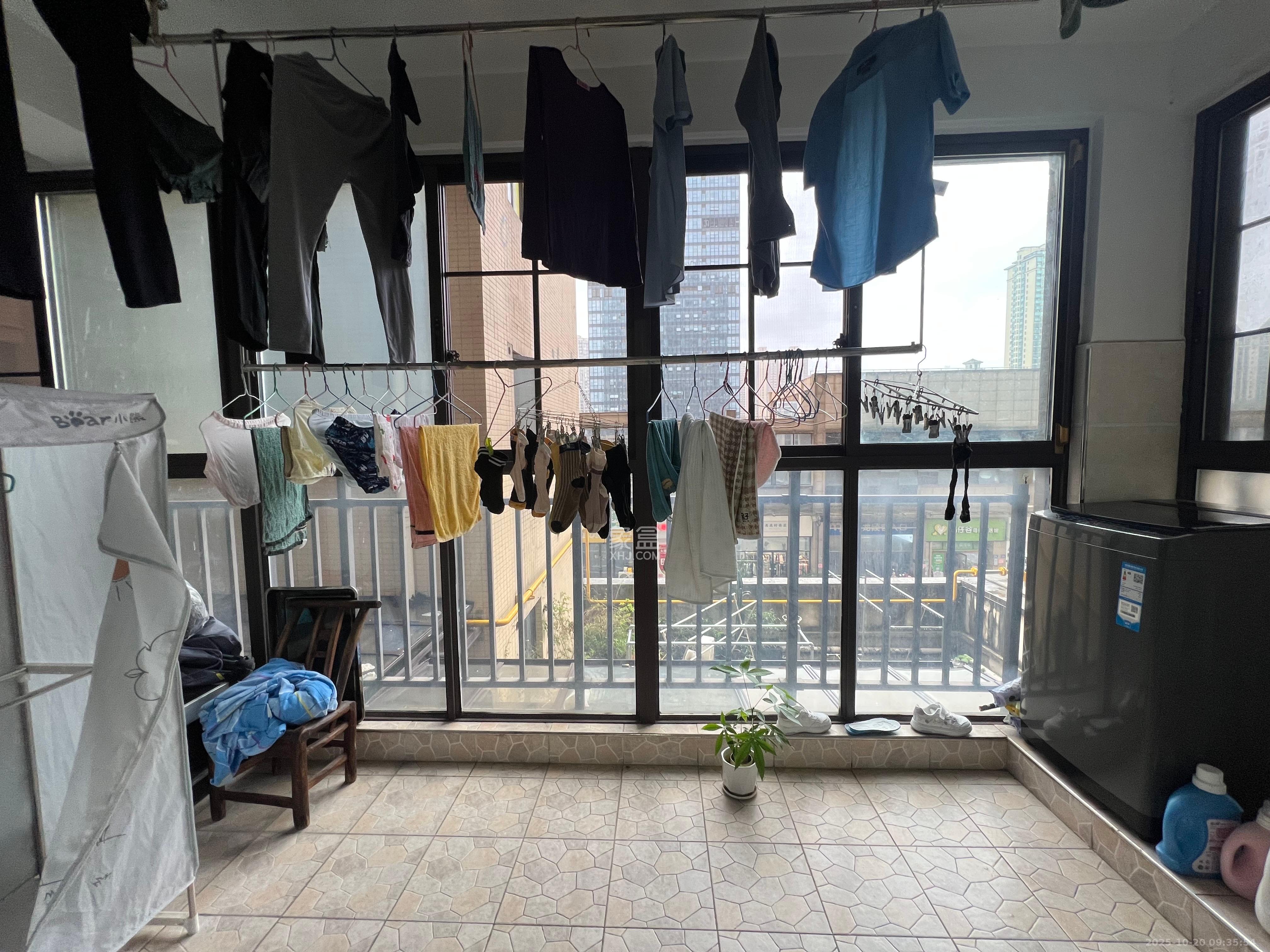 钰龙天下二期（钰龙佳园）  4室2厅2卫    2600.0元/月室内图