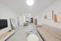 保利大都汇一期、二期  3室2厅2卫    132.0万 保利大都汇一期、二期  3室2厅2卫    132.0万