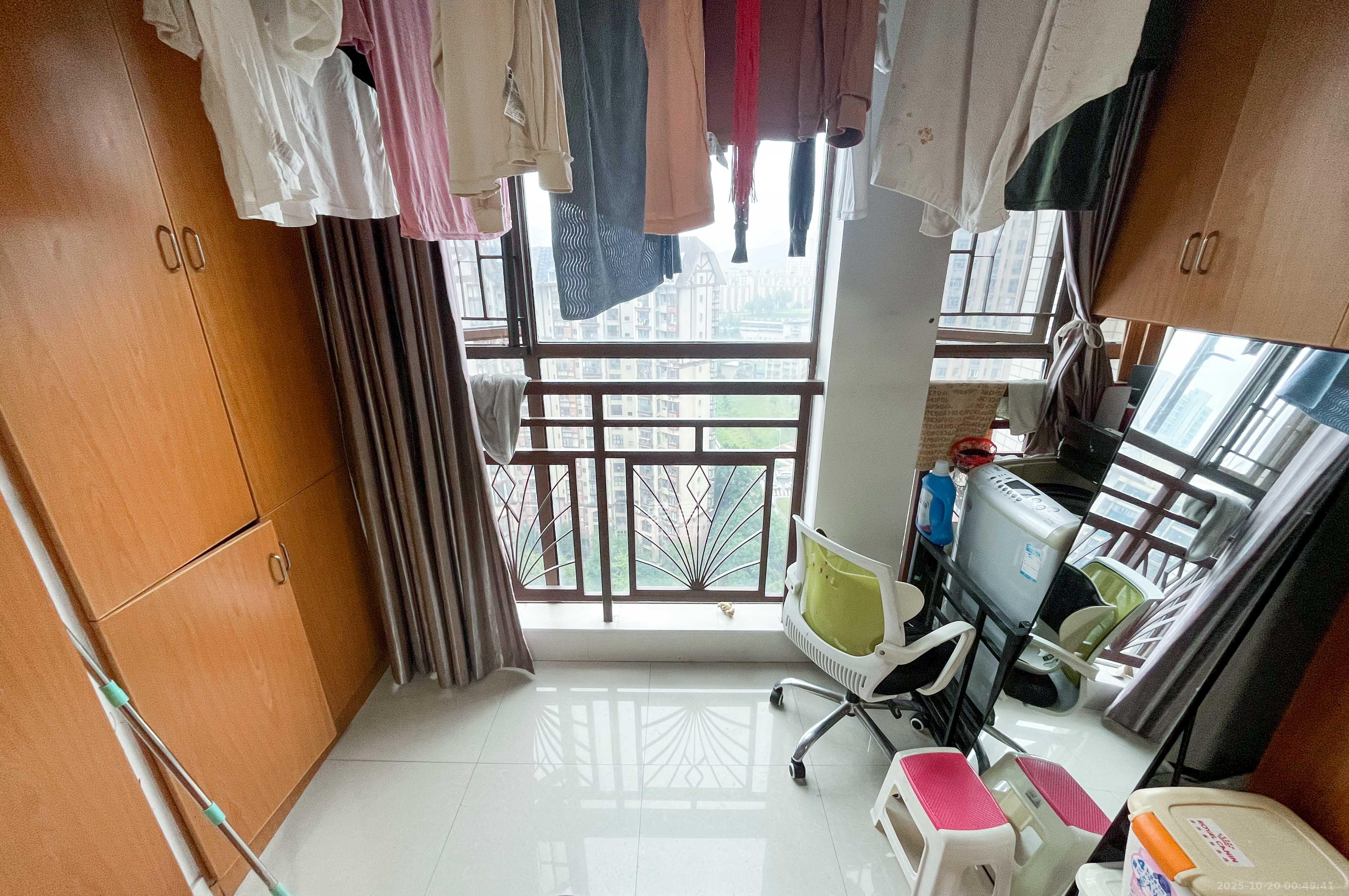 高信向日葵  2室2厅1卫    91.8万 高信向日葵  2室2厅1卫    91.8万其他