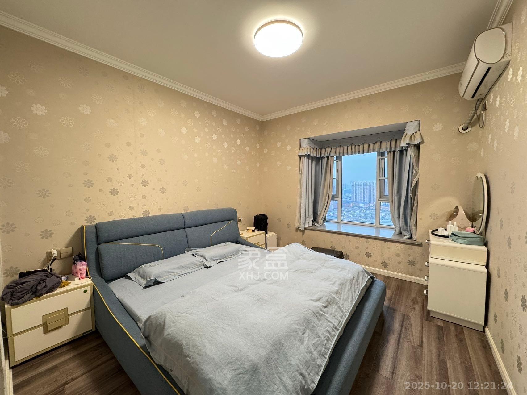 荣盛花语城  1室0厅0卫    2600.0元/月 荣盛花语城  1室0厅0卫    2600.0元/月室内图