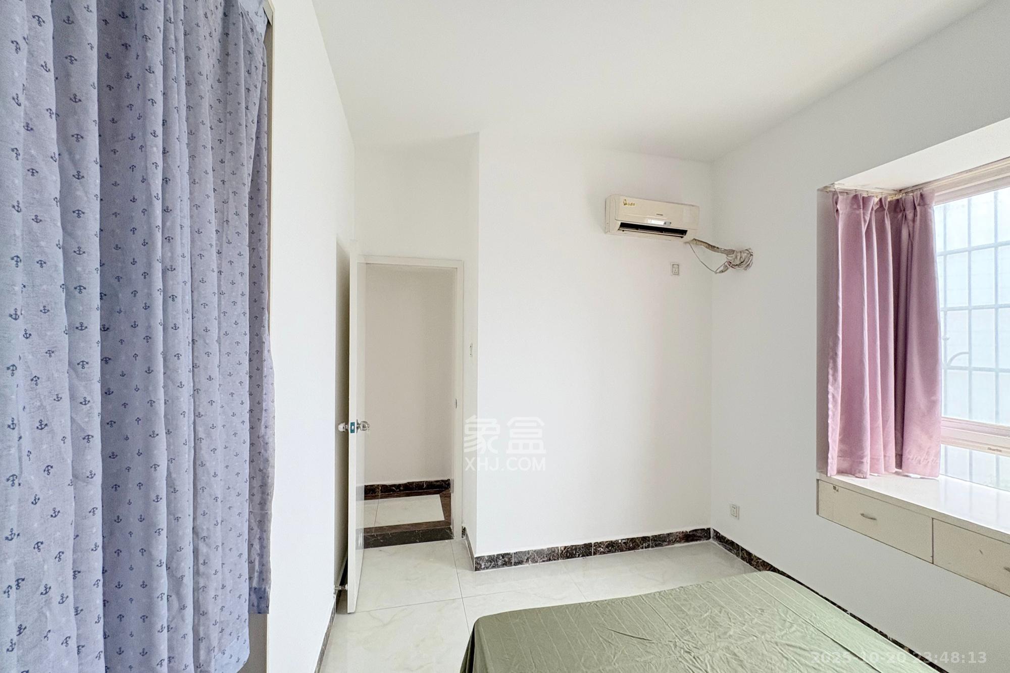 滨湖嘉园(湖滨小区)  3室2厅2卫    135.0万 滨湖嘉园(湖滨小区)  3室2厅2卫    135.0万卧室