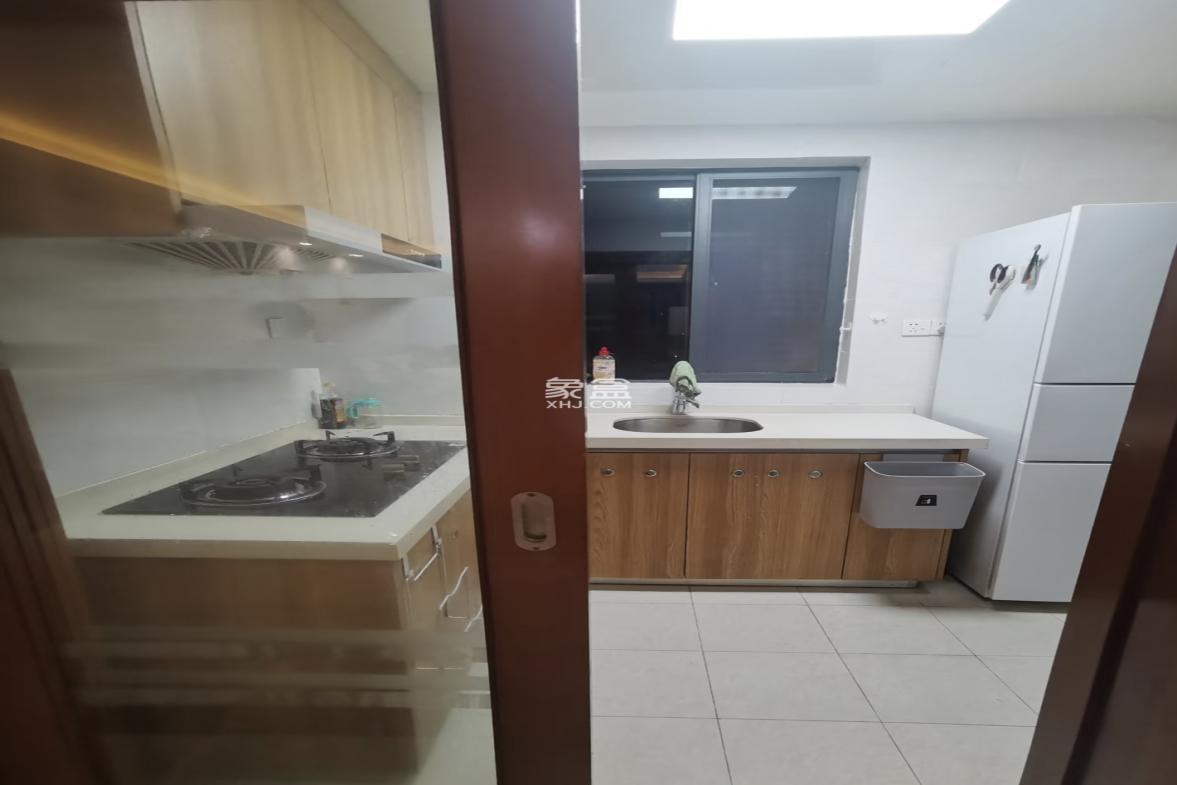 南海幸福汇 2室1厅1卫 1600.0元/月 南海幸福汇 2室1厅1卫 1600.0元/月室内图