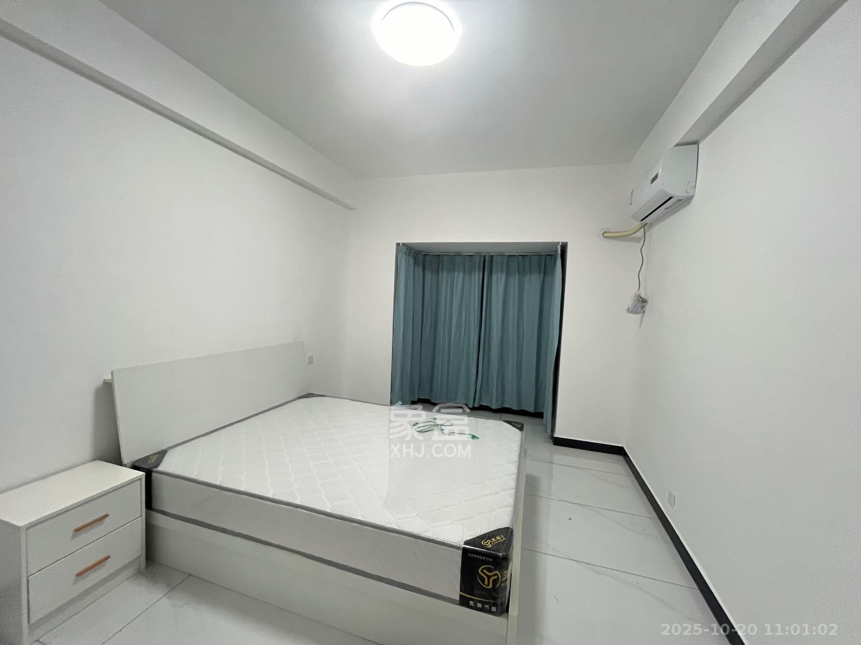 华银南苑融域 3室2厅1卫 3000.0元/月 华银南苑融域 3室2厅1卫 3000.0元/月室内图