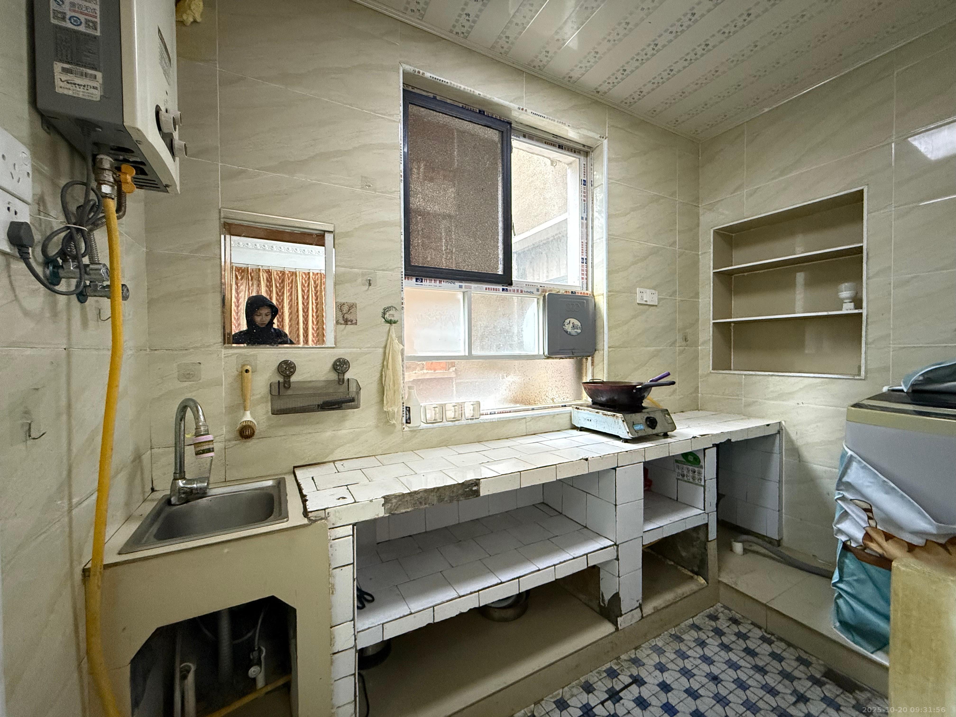 桂花二村  2室1厅1卫    1500.0元/月室内图