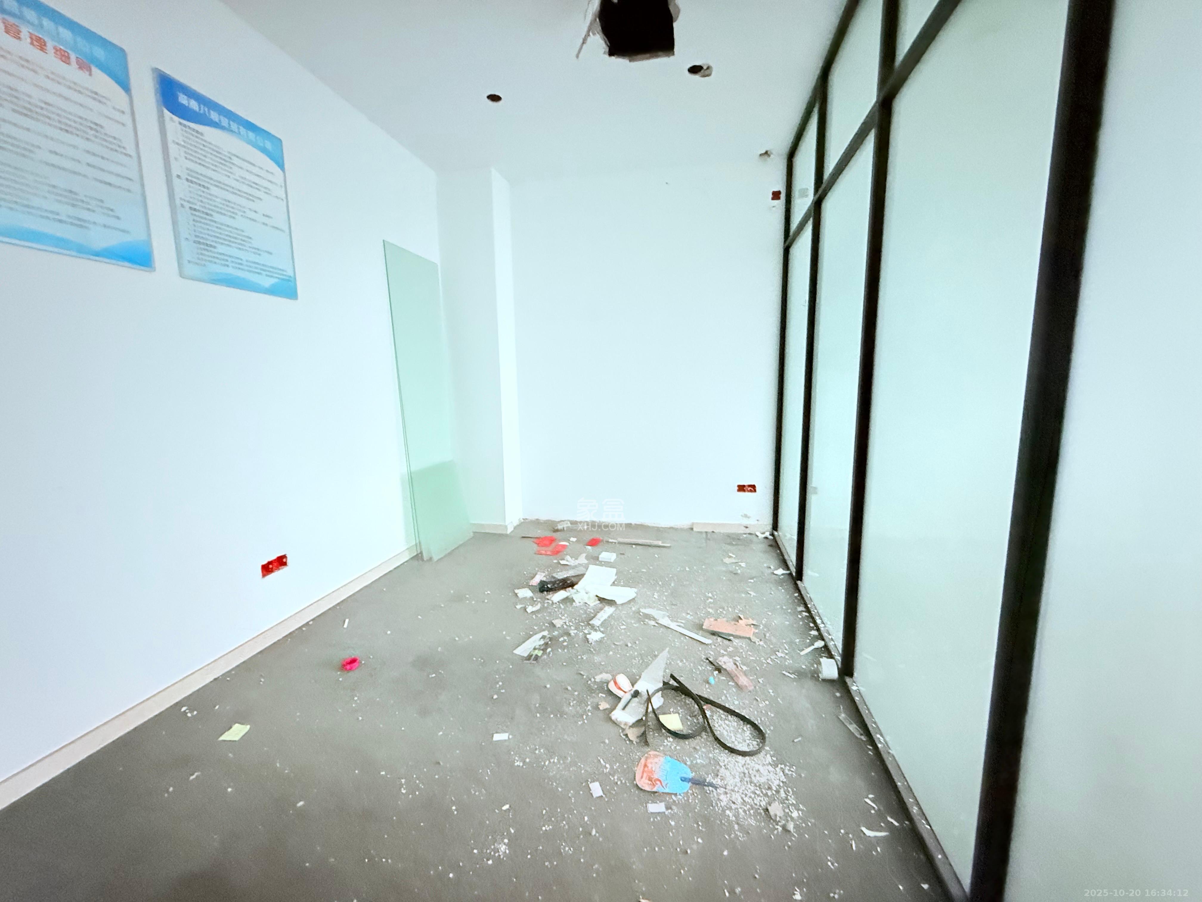 浏阳河畔家园  1室1厅1卫    4000.0元/月