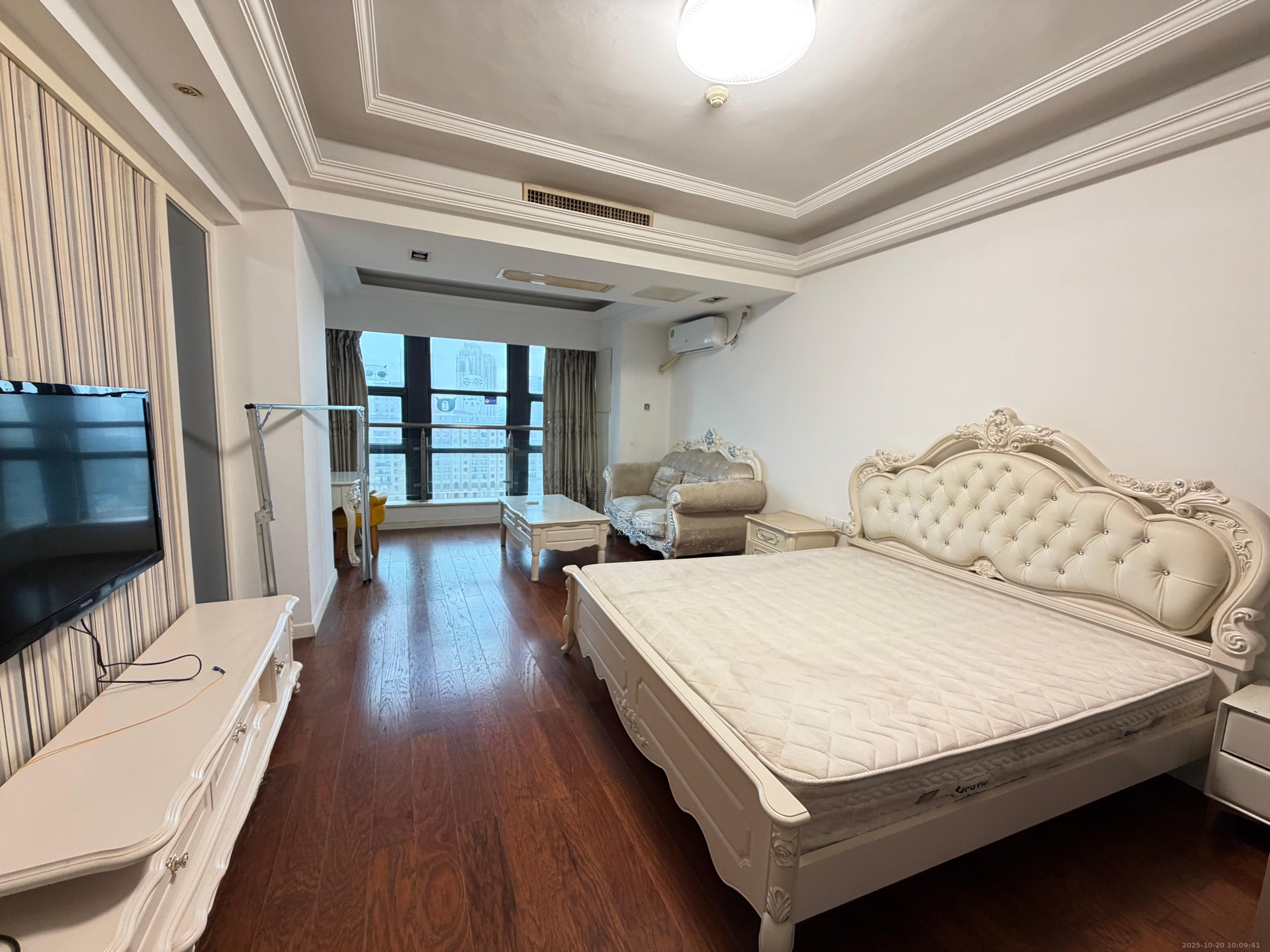 壹号公馆  1室1厅1卫    2200.0元/月 壹号公馆  1室1厅1卫    2200.0元/月