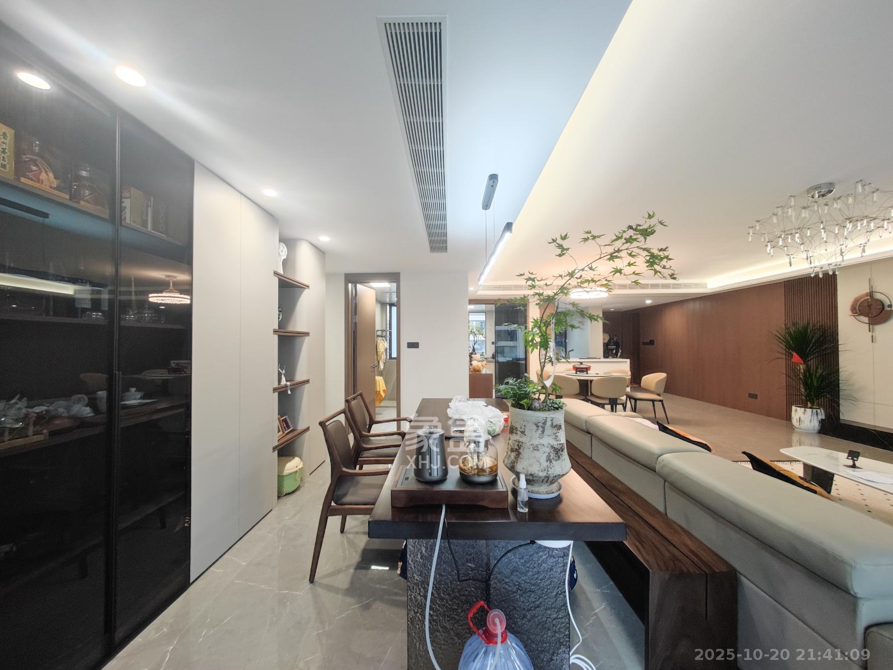 金地都会风華  4室2厅2卫    300.0万 金地都会风華  4室2厅2卫    300.0万其他