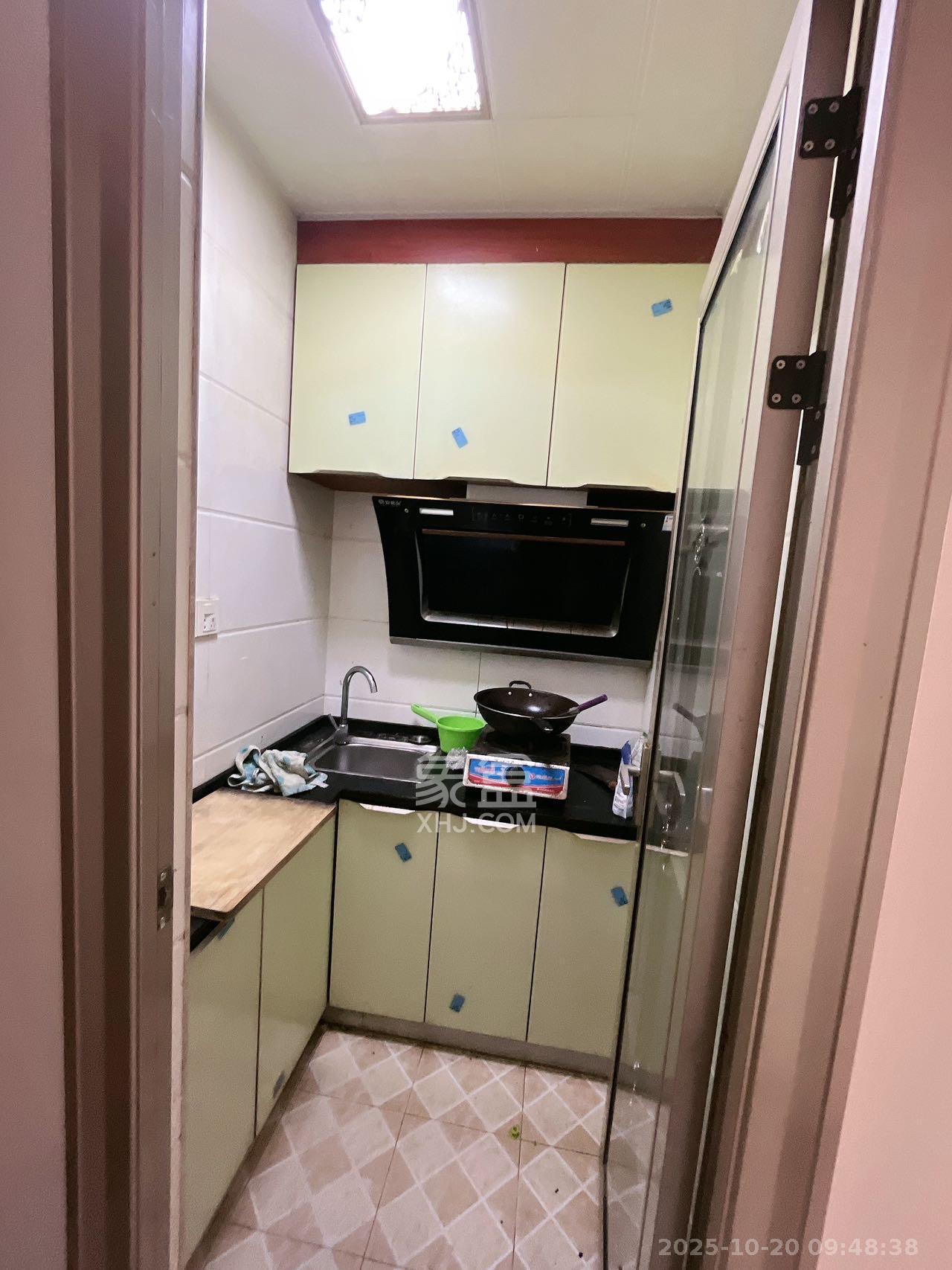 和康园小区  1室0厅1卫    800.0元/月室内图